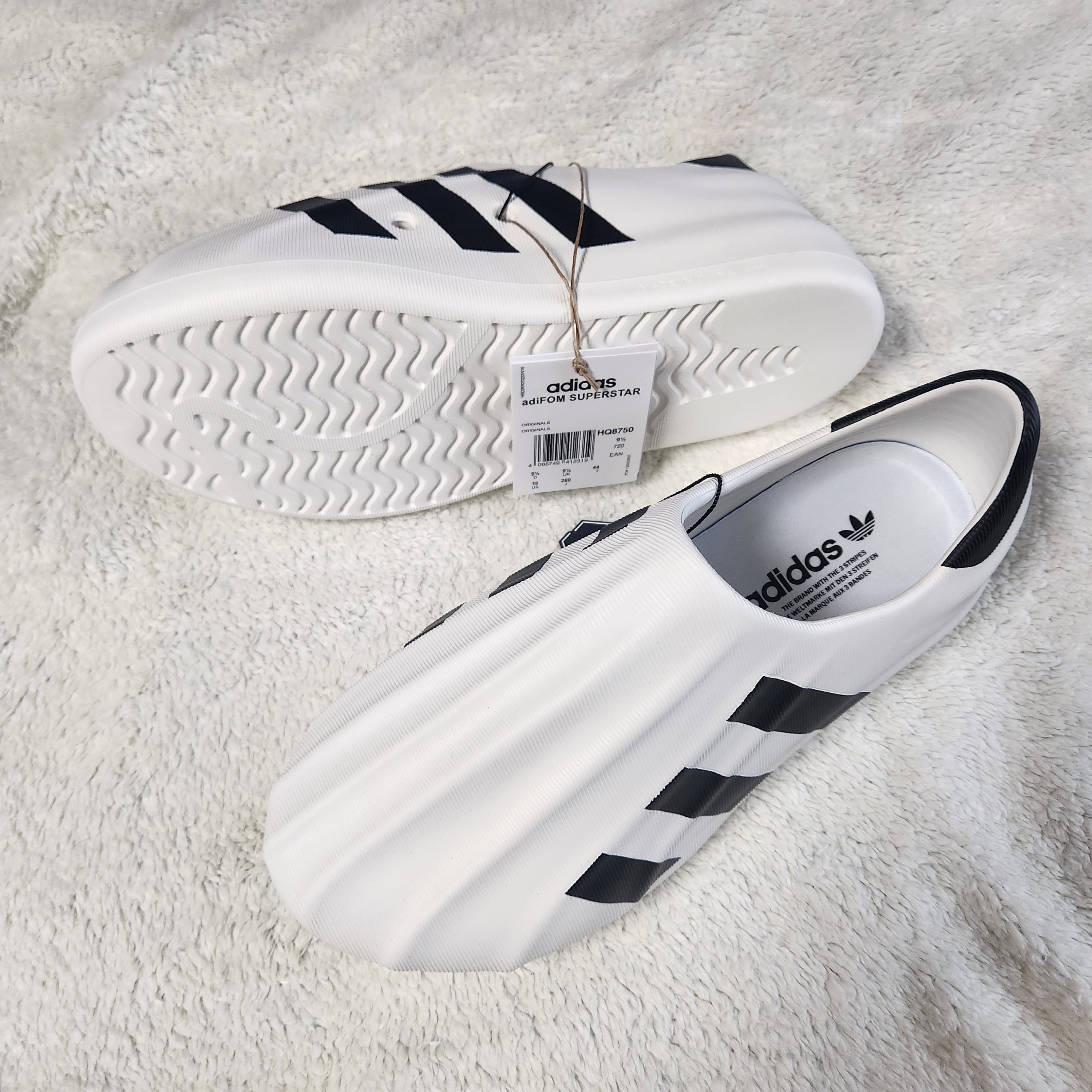 Adidas Adifom Superstar Core White 착용 스타일 - 2