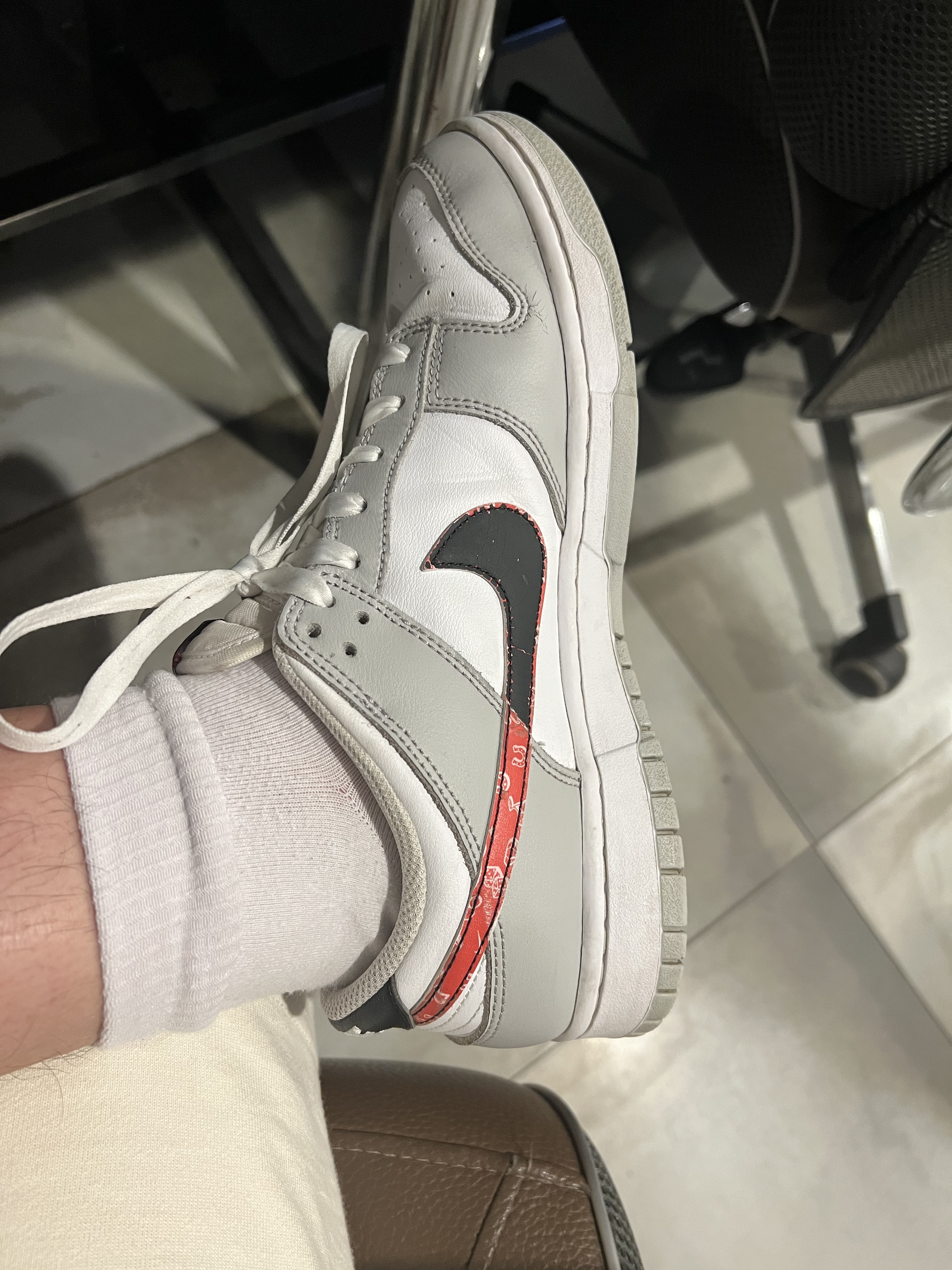 Nike Dunk Low Retro SE Jackpot Grey Fog 착용 스타일 - 1