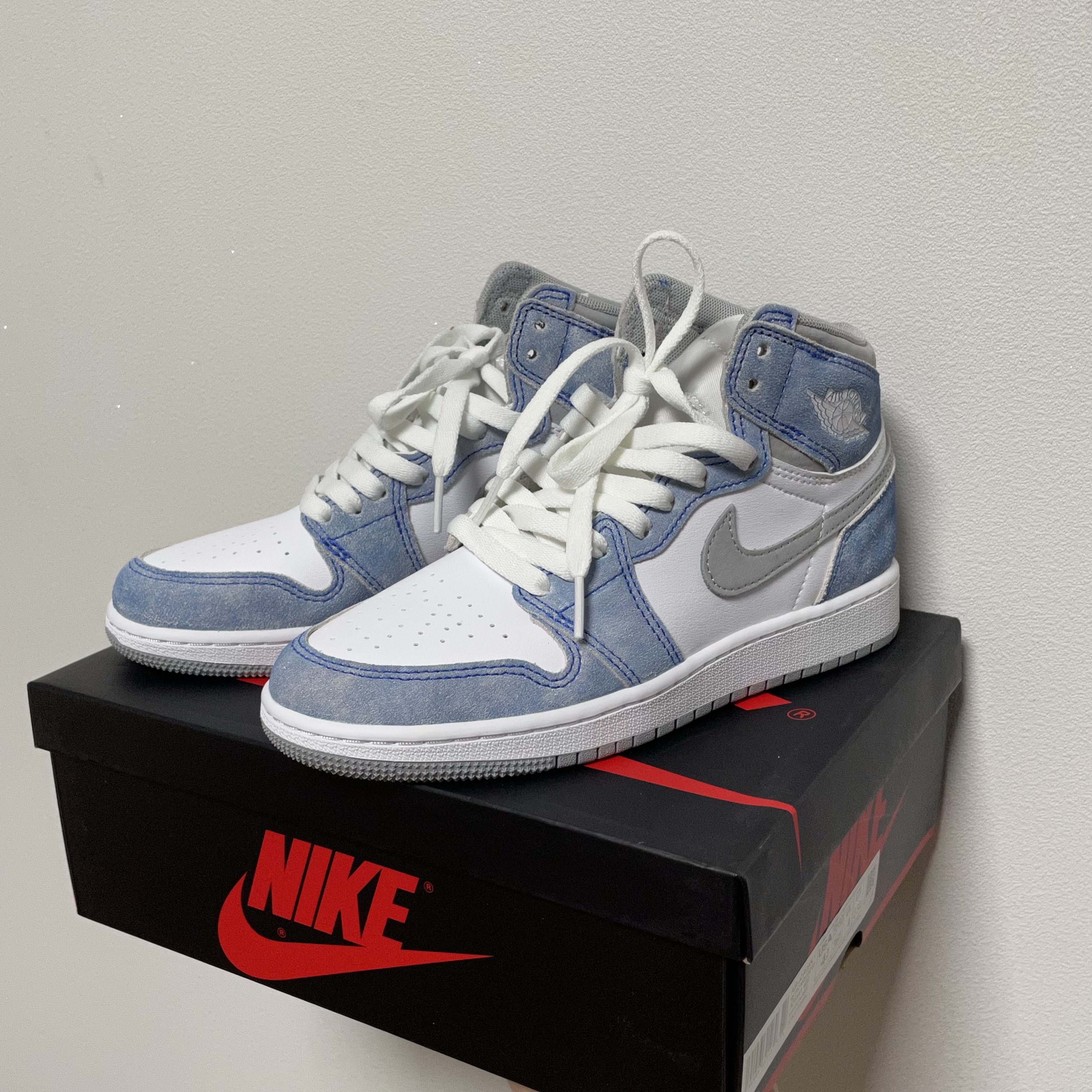 (GS) Jordan 1 Retro High OG Hyper Royal 착용 스타일