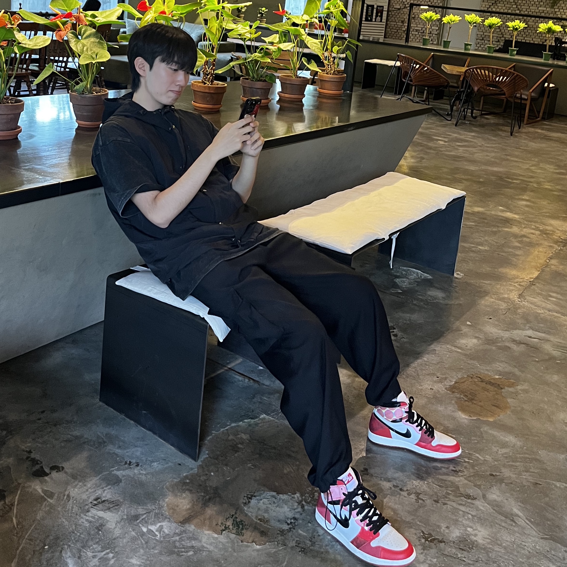 Jordan 1 Retro High Spider-Man Next Chapter 착용 스타일