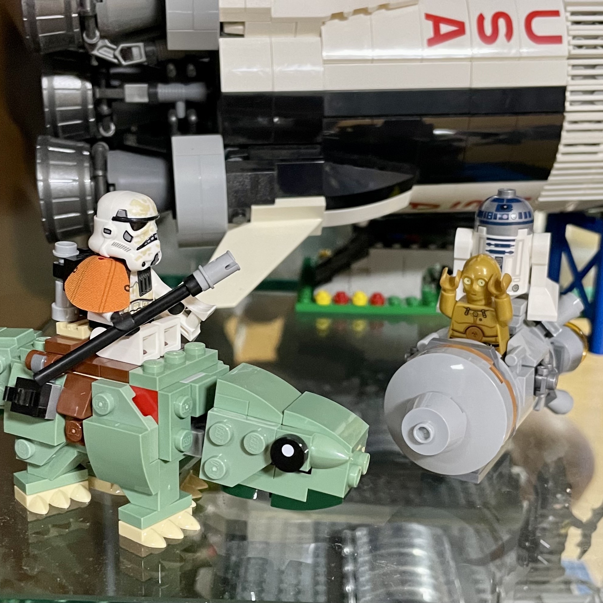 Lego Star Wars Escape Pod vs. Dewback Microfighters 착용 스타일