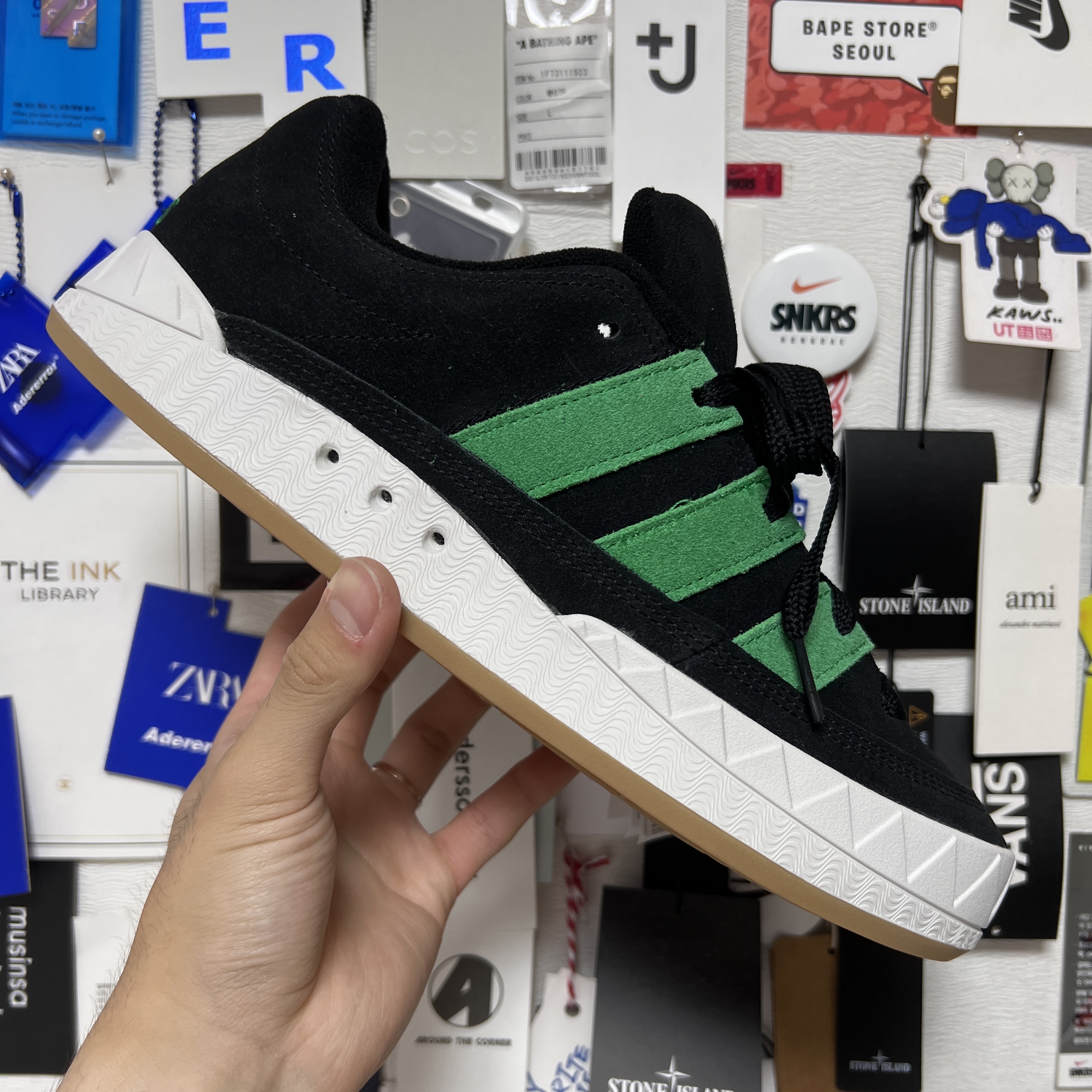Adidas x Atmos x XLarge Adimatic Core Black Green 착용 스타일