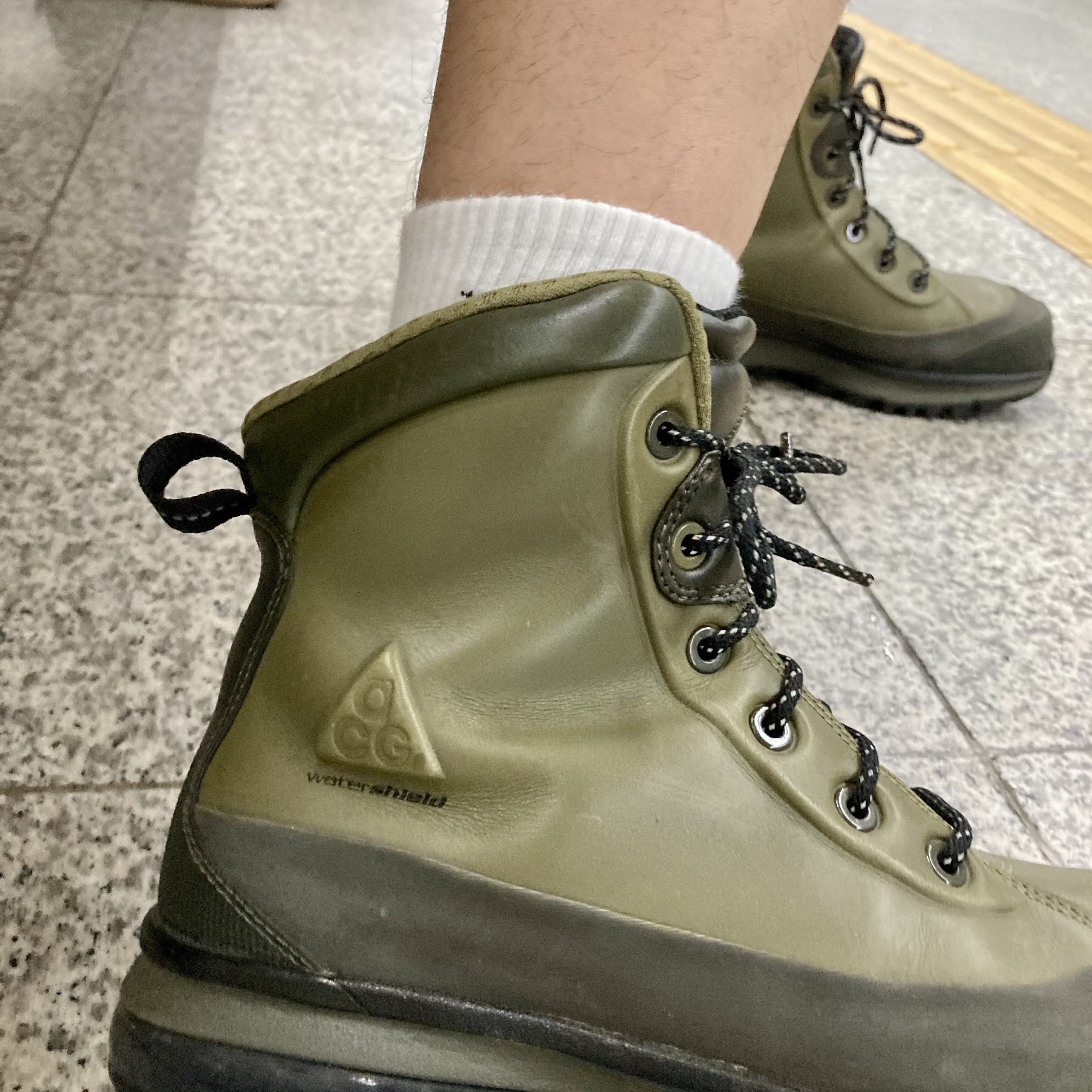 Nike ACG Smith Summit Pants Khaki - Asia, Salomon XT-6 Gore-Tex Black Ebony 착용 스타일 - 2