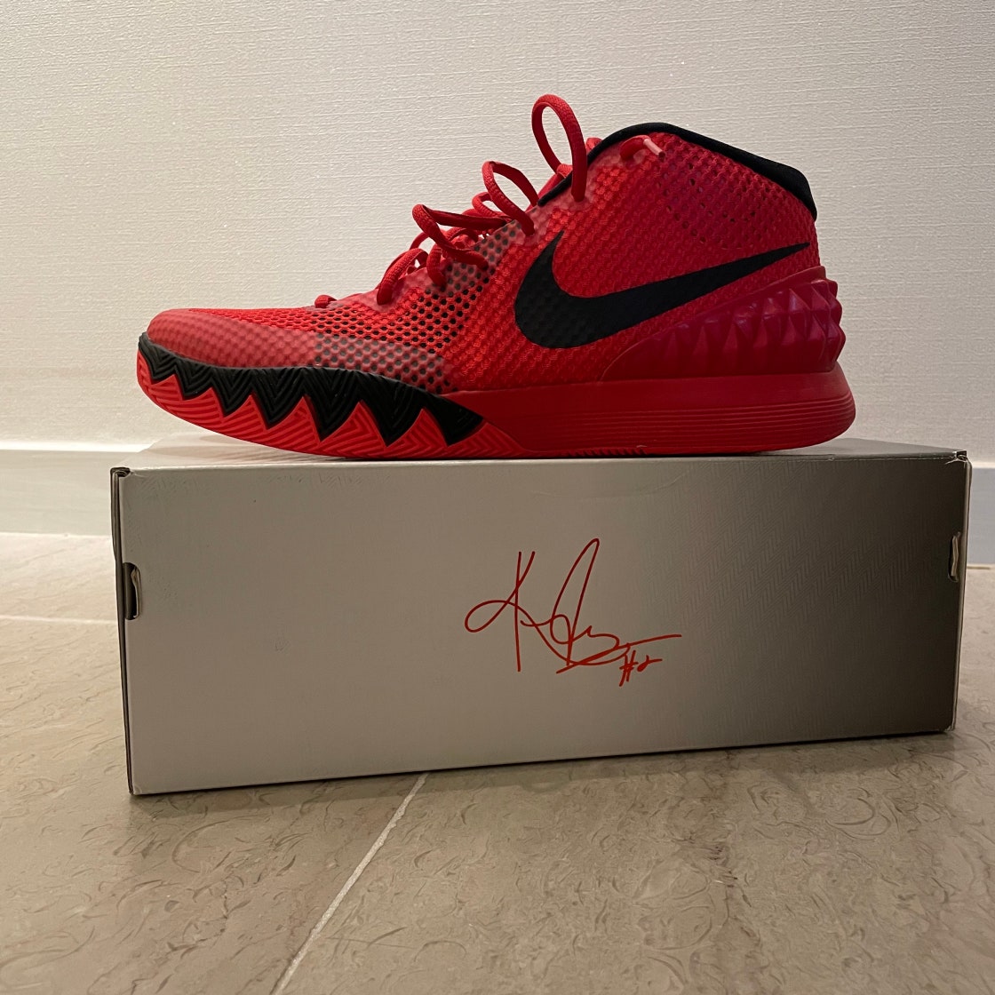Nike Kyrie 1 Deceptive Red 27.5 ナイキ カイリー 나이키 카이리 1 디셉티브 레드 | Nike | KREAM