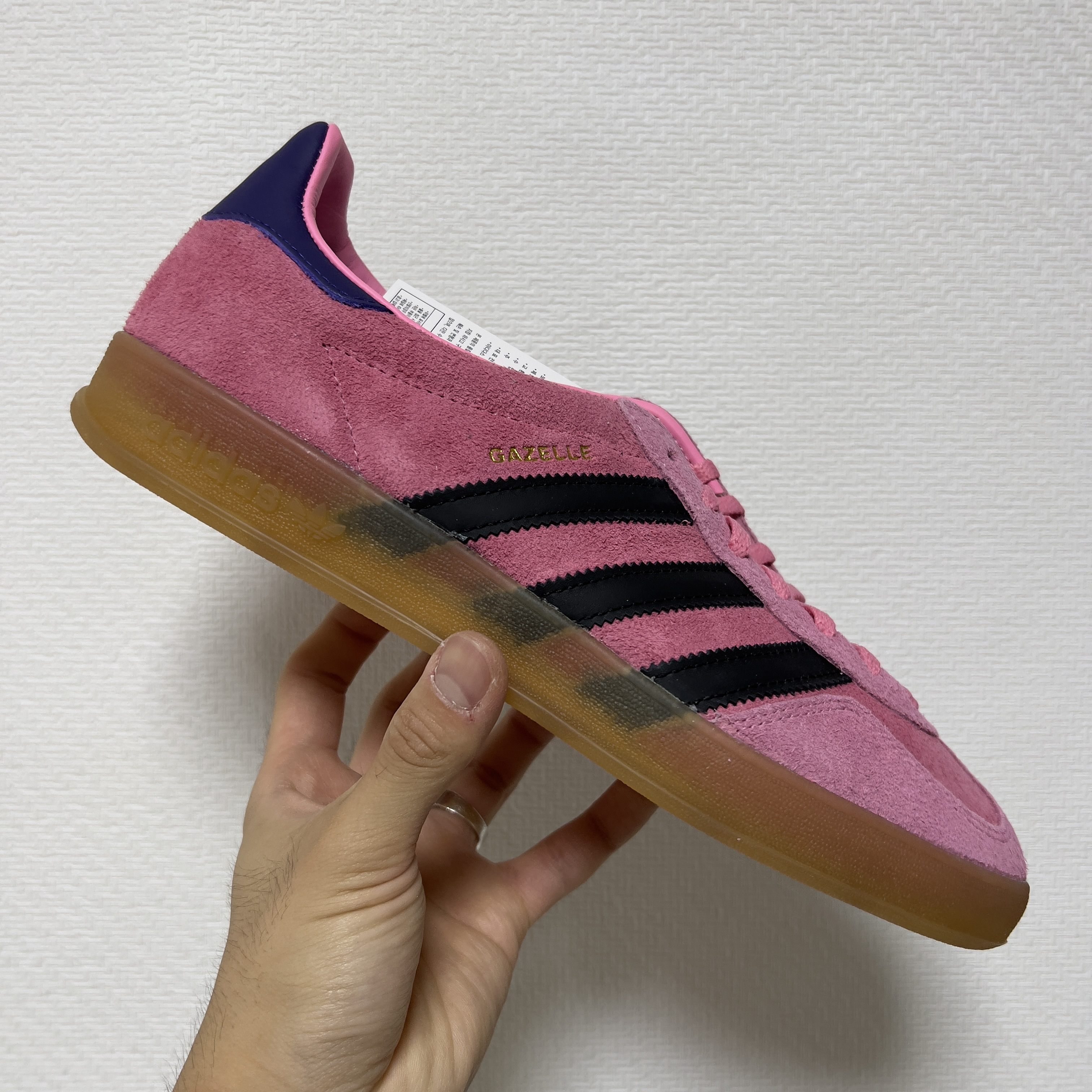 (W) Adidas Gazelle Indoor Bliss Pink 착용 스타일