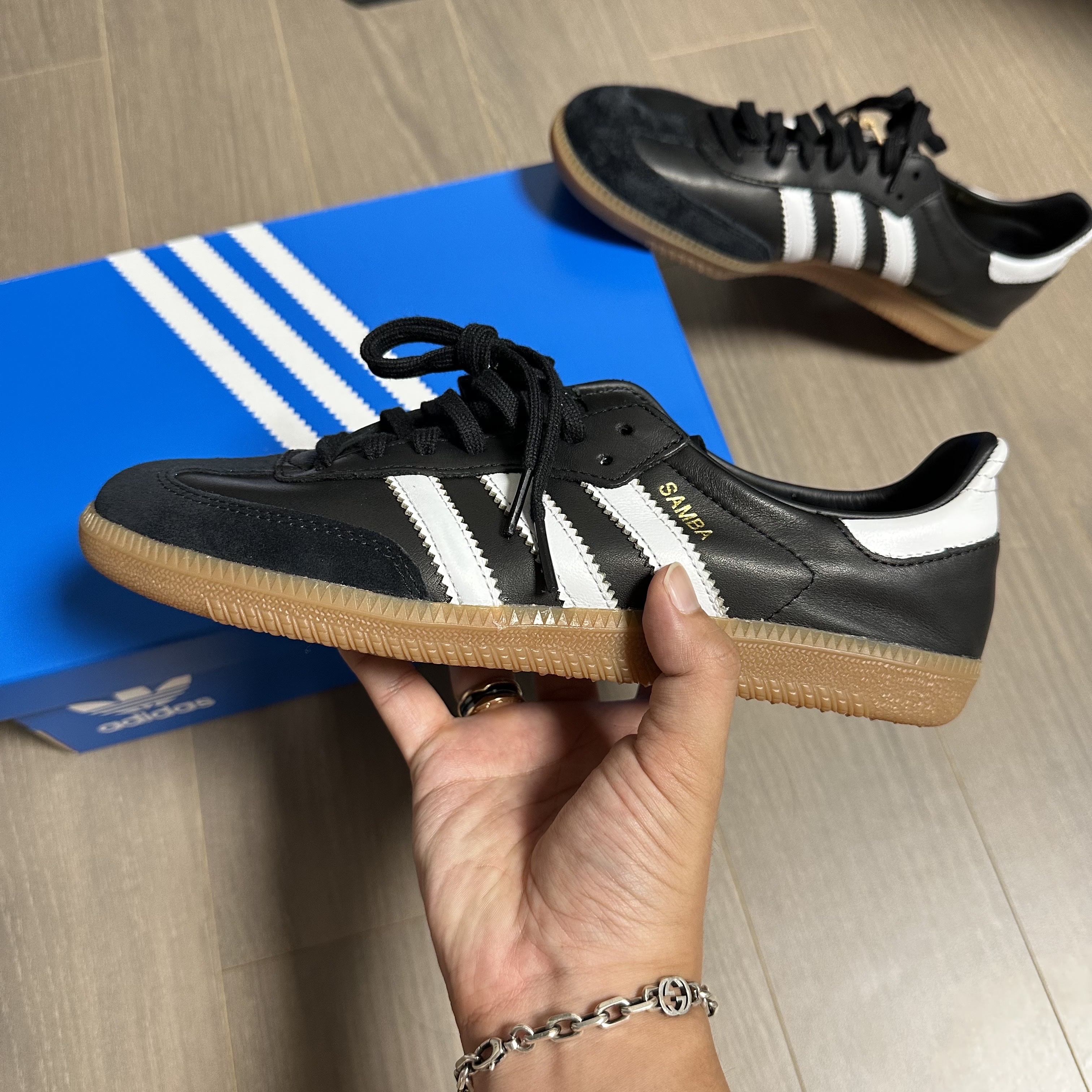 Adidas Samba Decon Core Black 착용 스타일 - 1