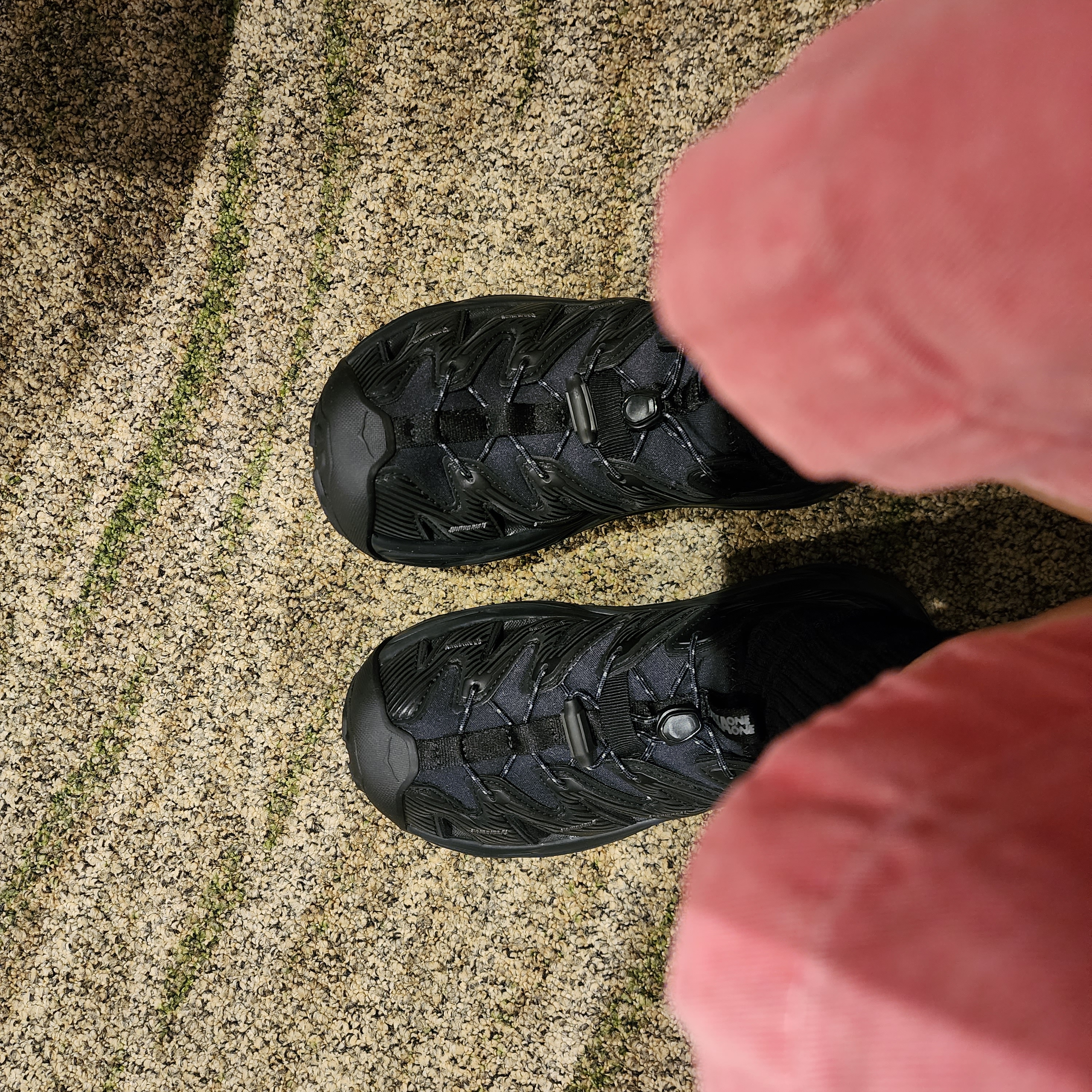 (W) Hoka Hopara Black, Hoka Hopara Black 착용 스타일 - 1