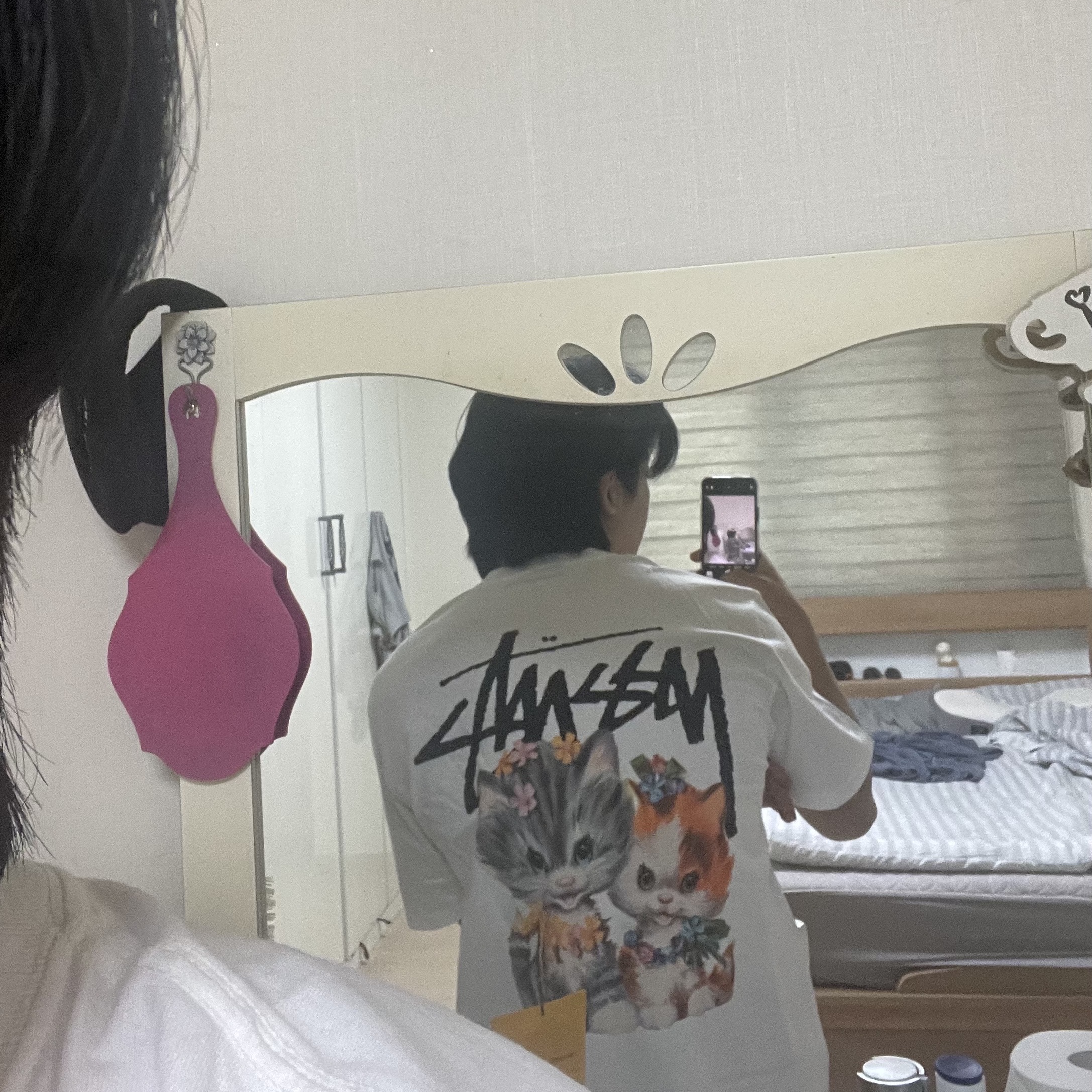 Stussy Kittens T-Shirt White 착용 스타일