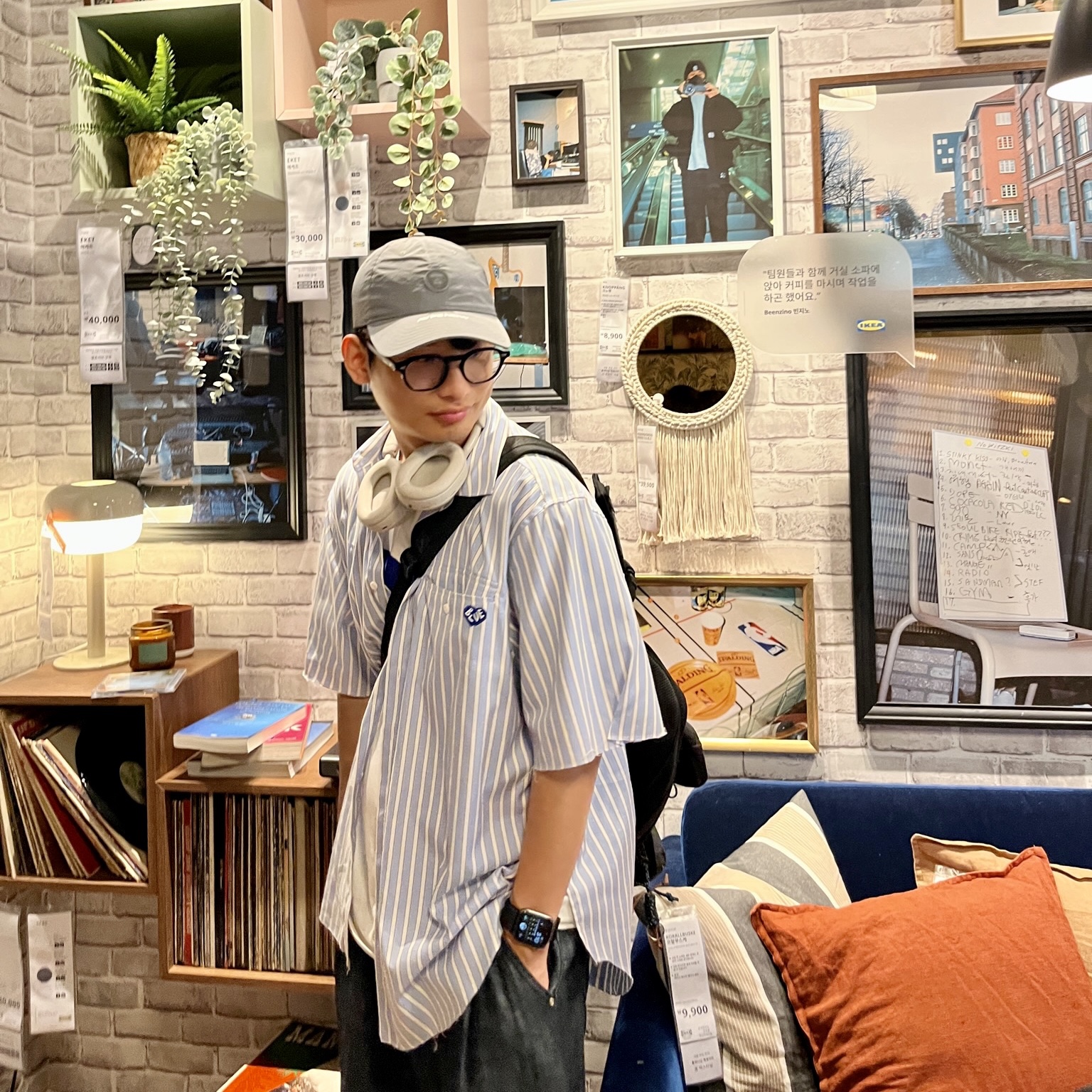 Ader Error x Eastpak Up-Down Sling Black 착용 스타일 - 1
