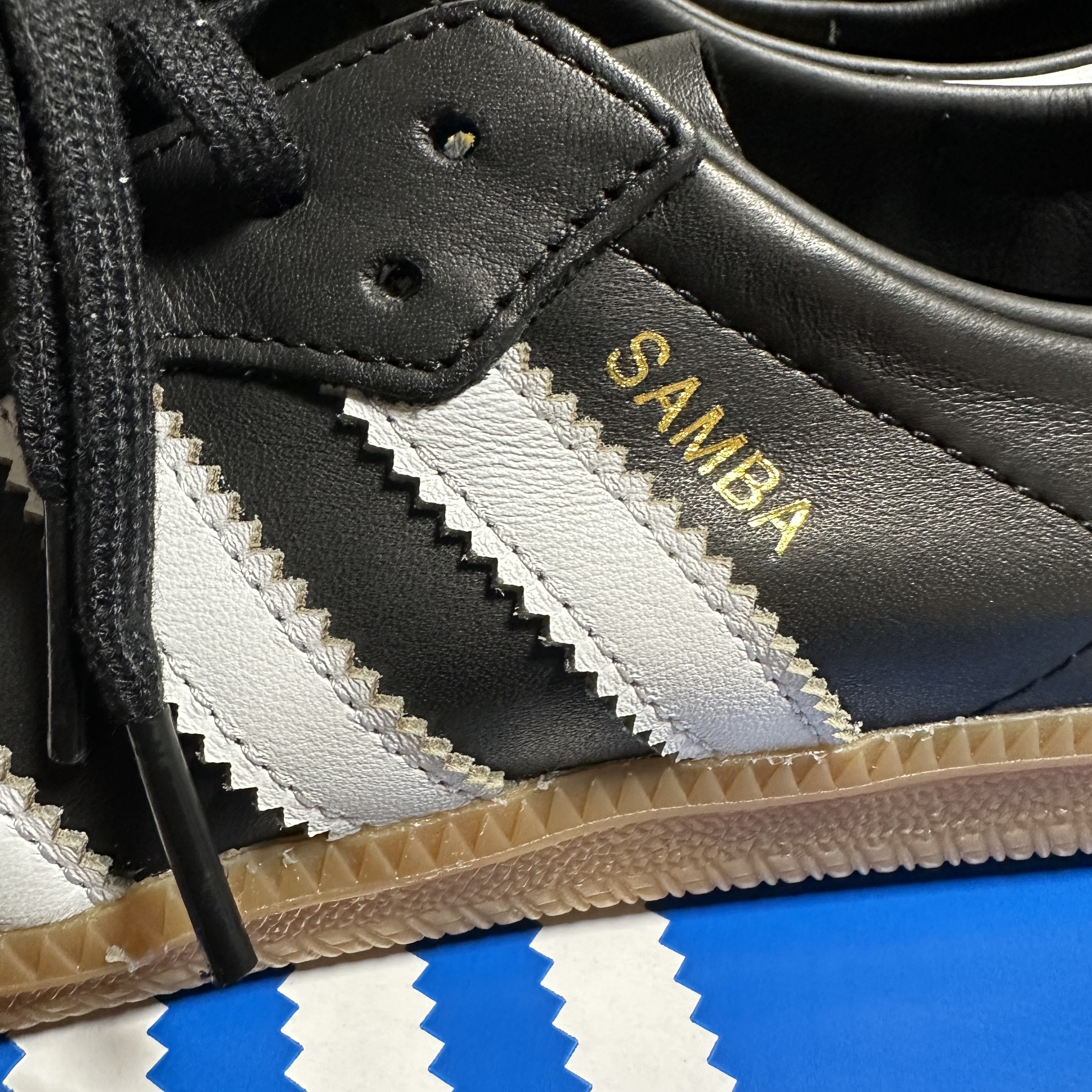 Adidas Samba Decon Core Black 착용 스타일 - 3