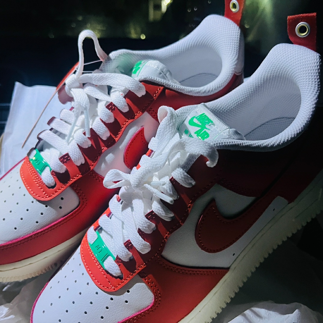 Nike Air Force 1 '07 LV8 Pojangmacha 착용 스타일