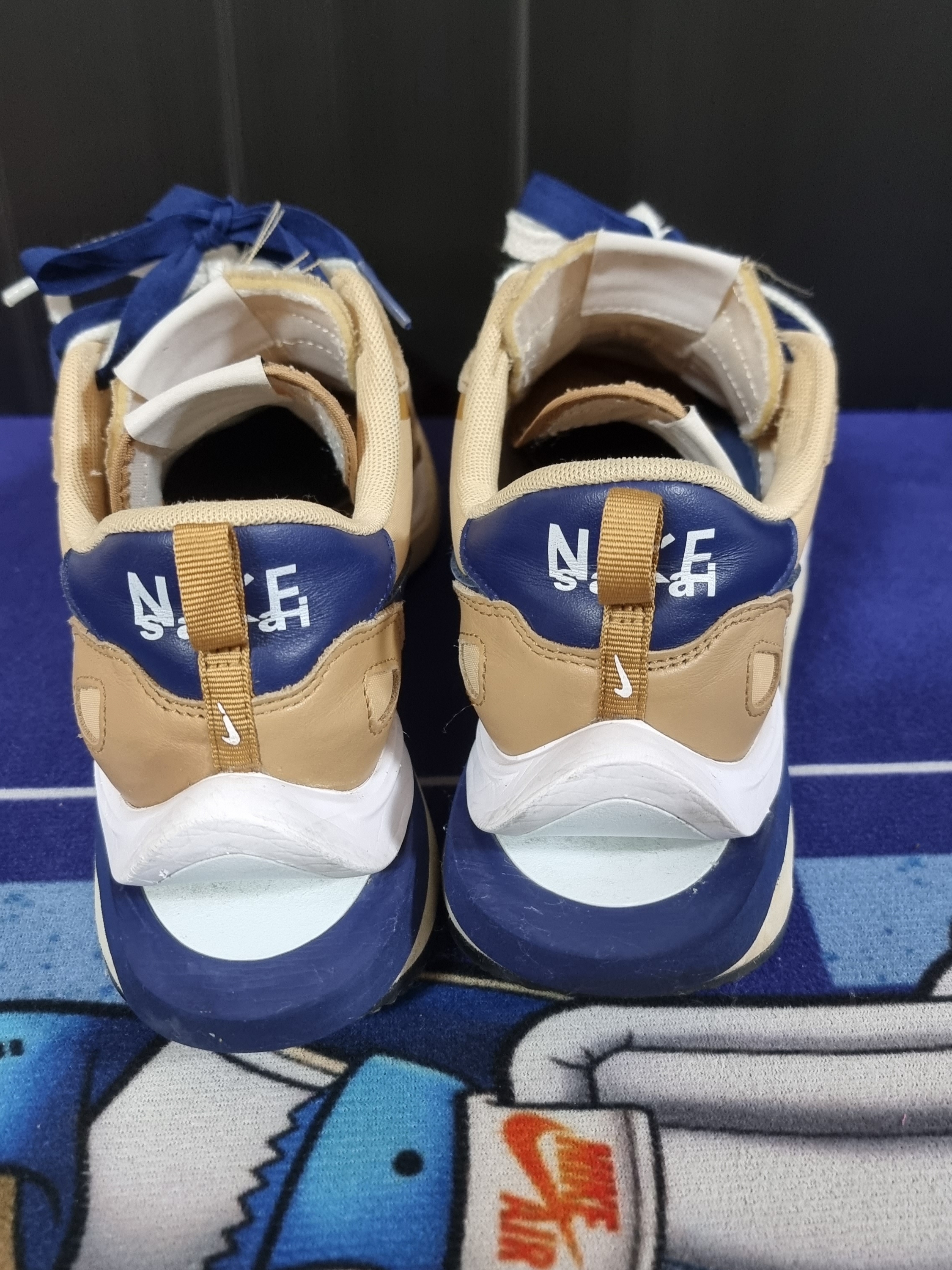 Nike x Sacai VaporWaffle Sesame and Blue Void 착용 스타일 - 4