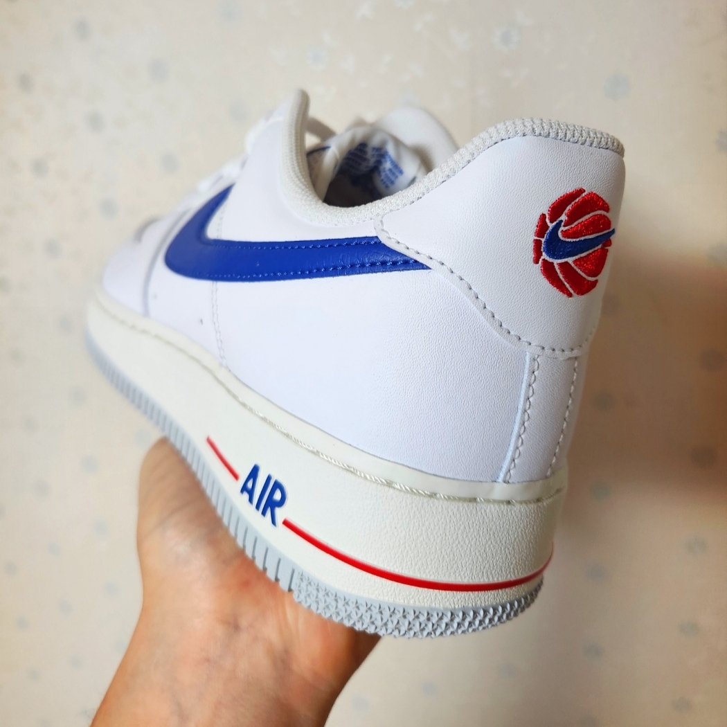 Nike Air Force 1 Low '07 Game Royal 착용 스타일 - 3