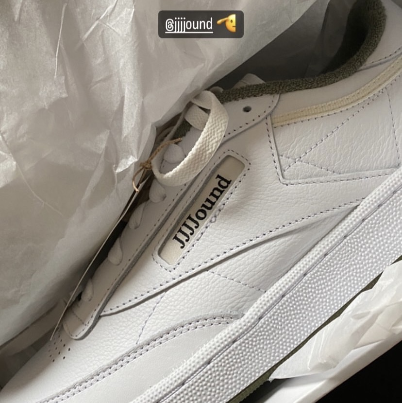 Reebok x JJJJound Club C White Olive 착용 스타일