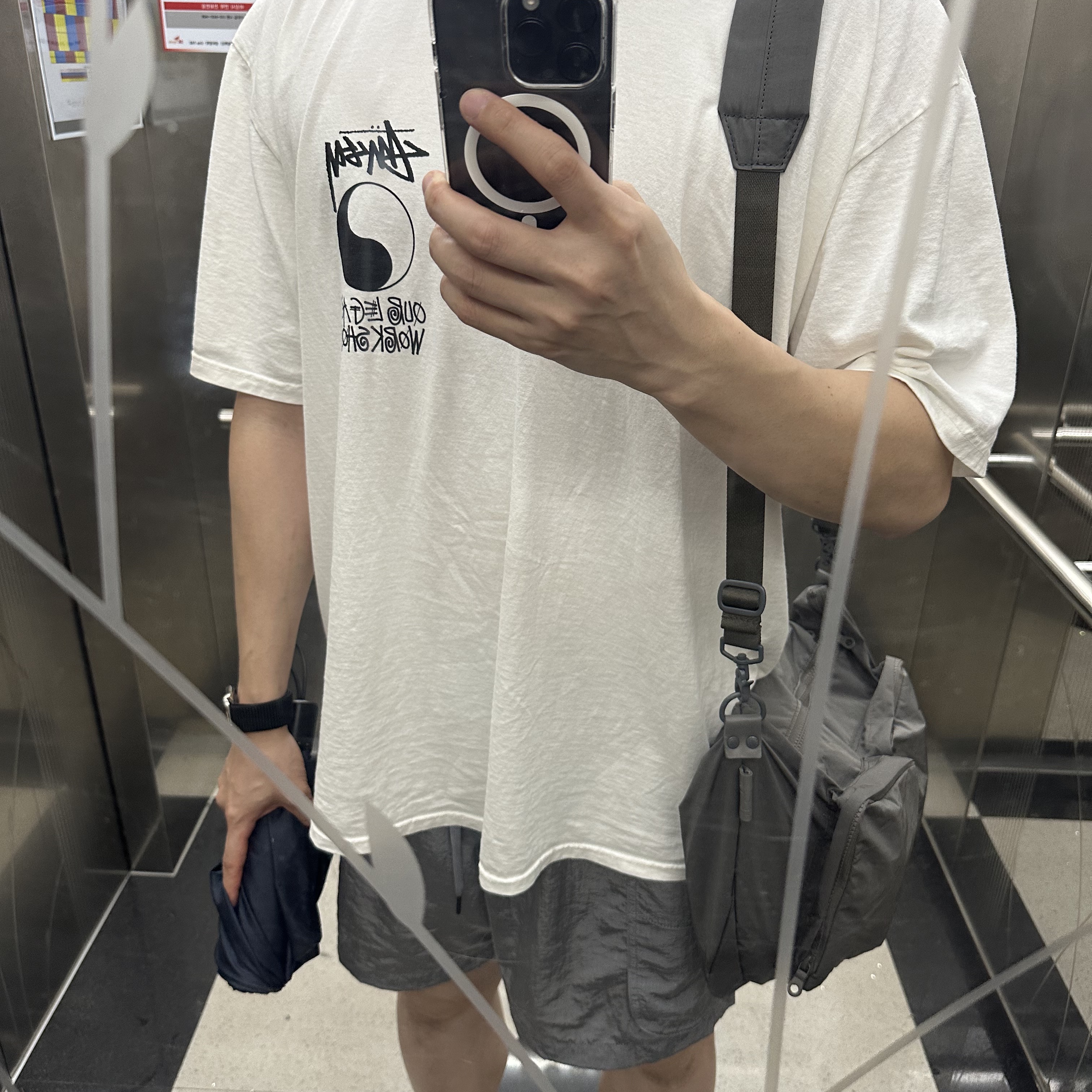 Stussy x Our Legacy Frame Pigment Dyed T-Shirt Natural 착용 스타일