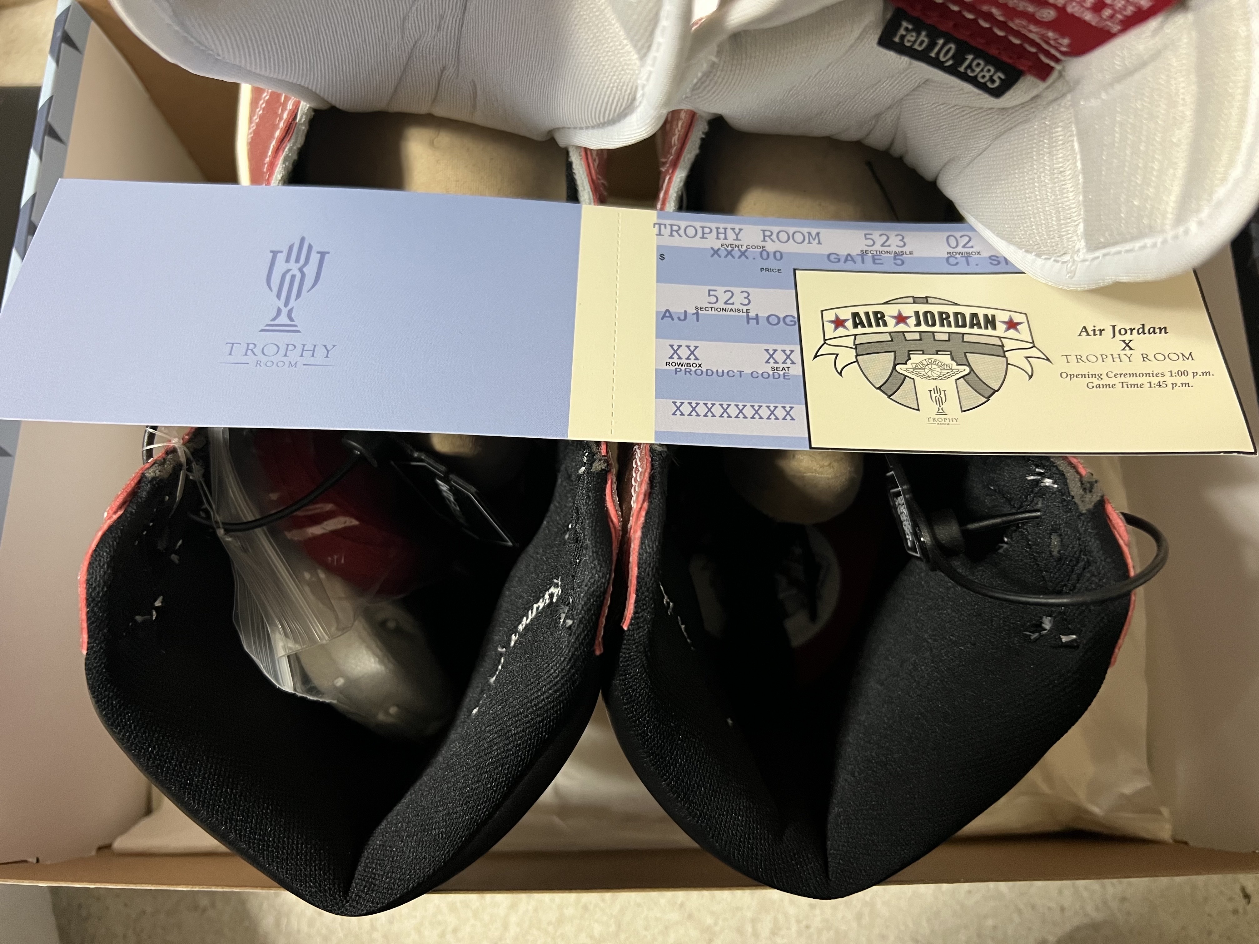 Jordan 1 x Trophy Room Retro High OG SP Chicago (Friends & Family) 착용 스타일 - 4