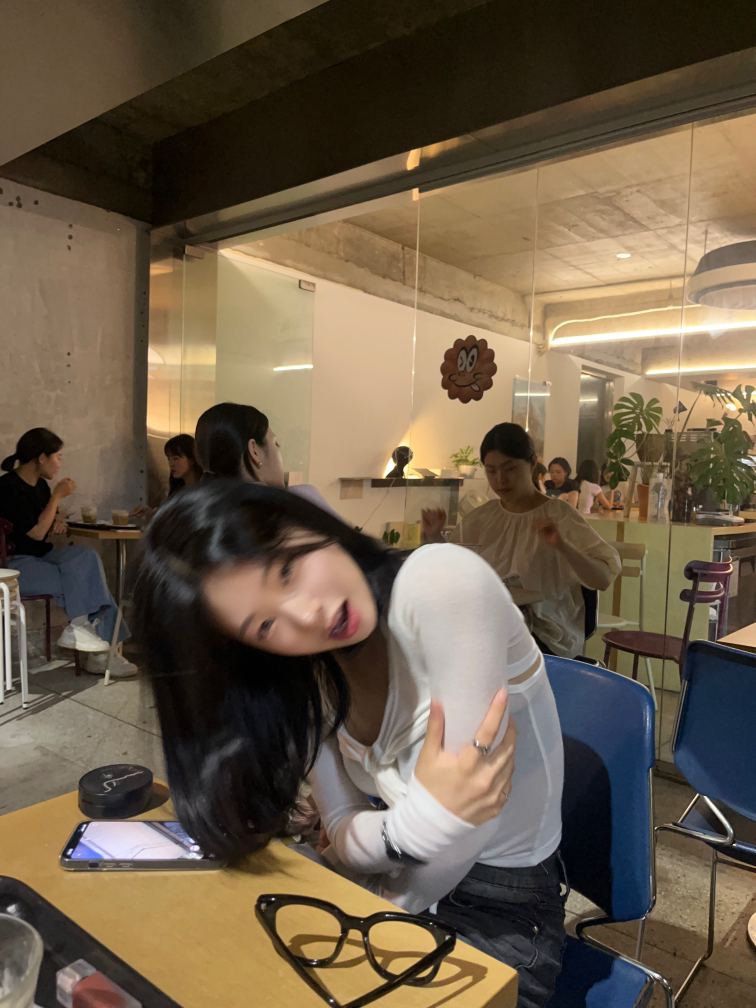 KREAM 프로필 이미지