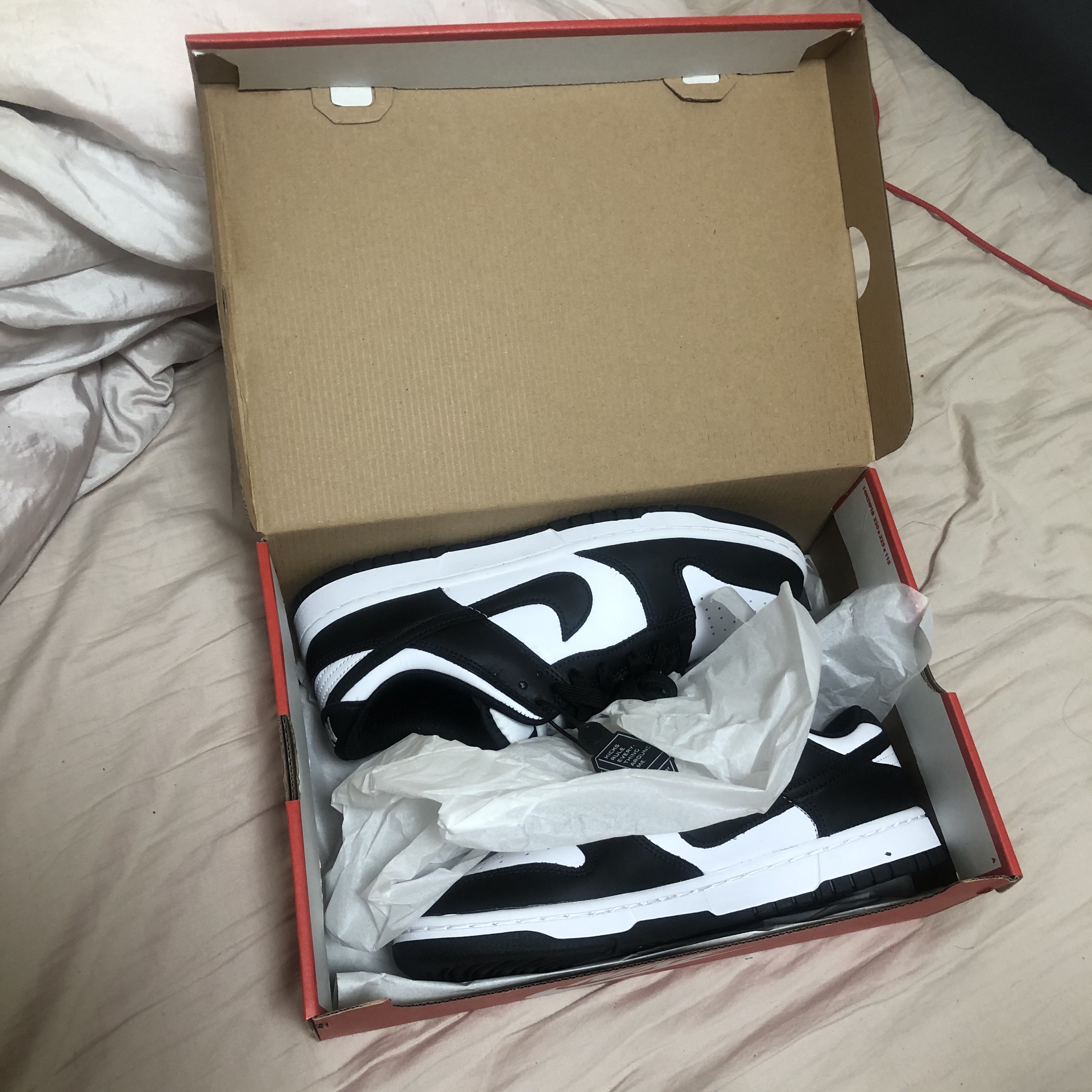 Nike Dunk Low Retro Black 착용 스타일 - 2
