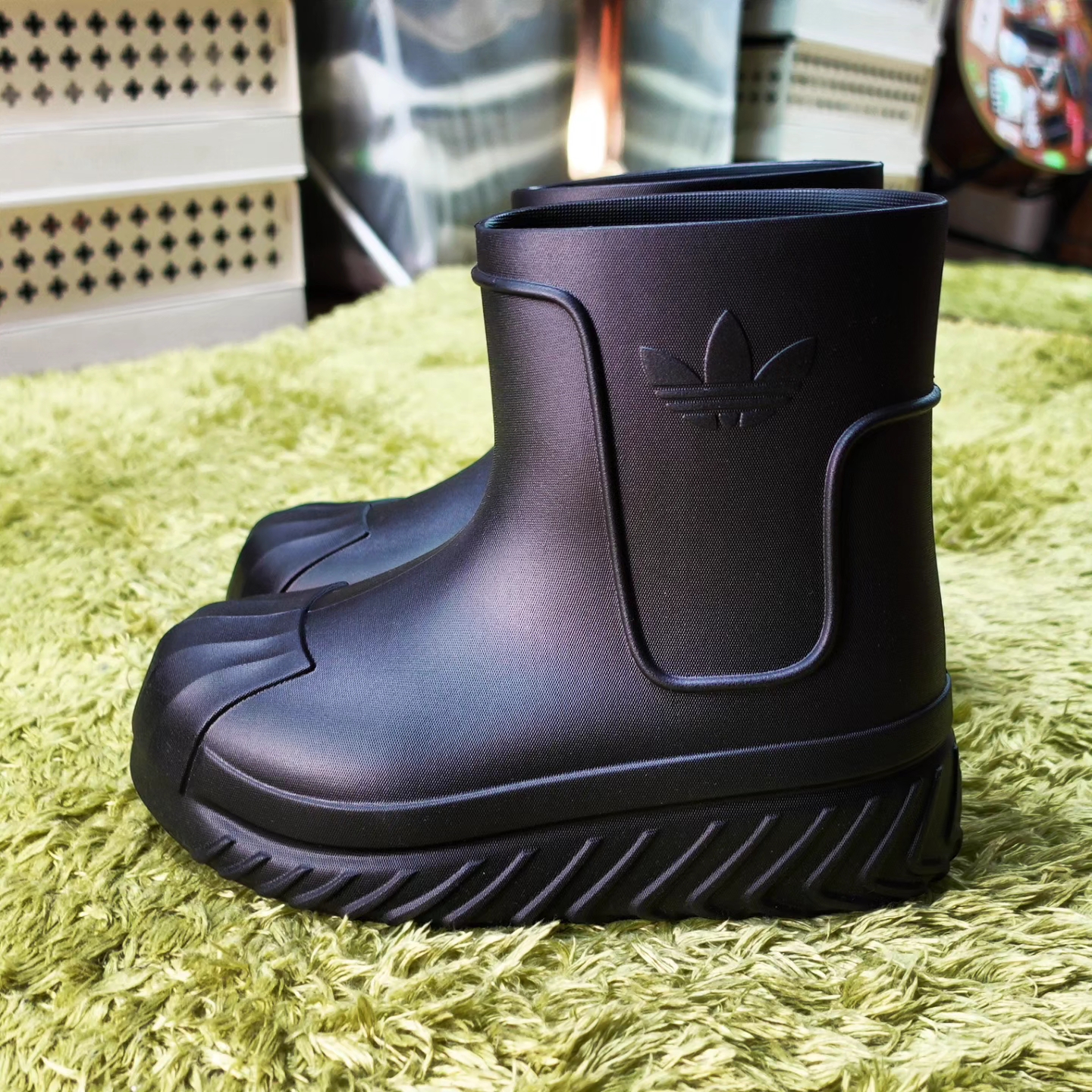 (W) Adidas Adifom Superstar Boot Black 착용 스타일 - 2