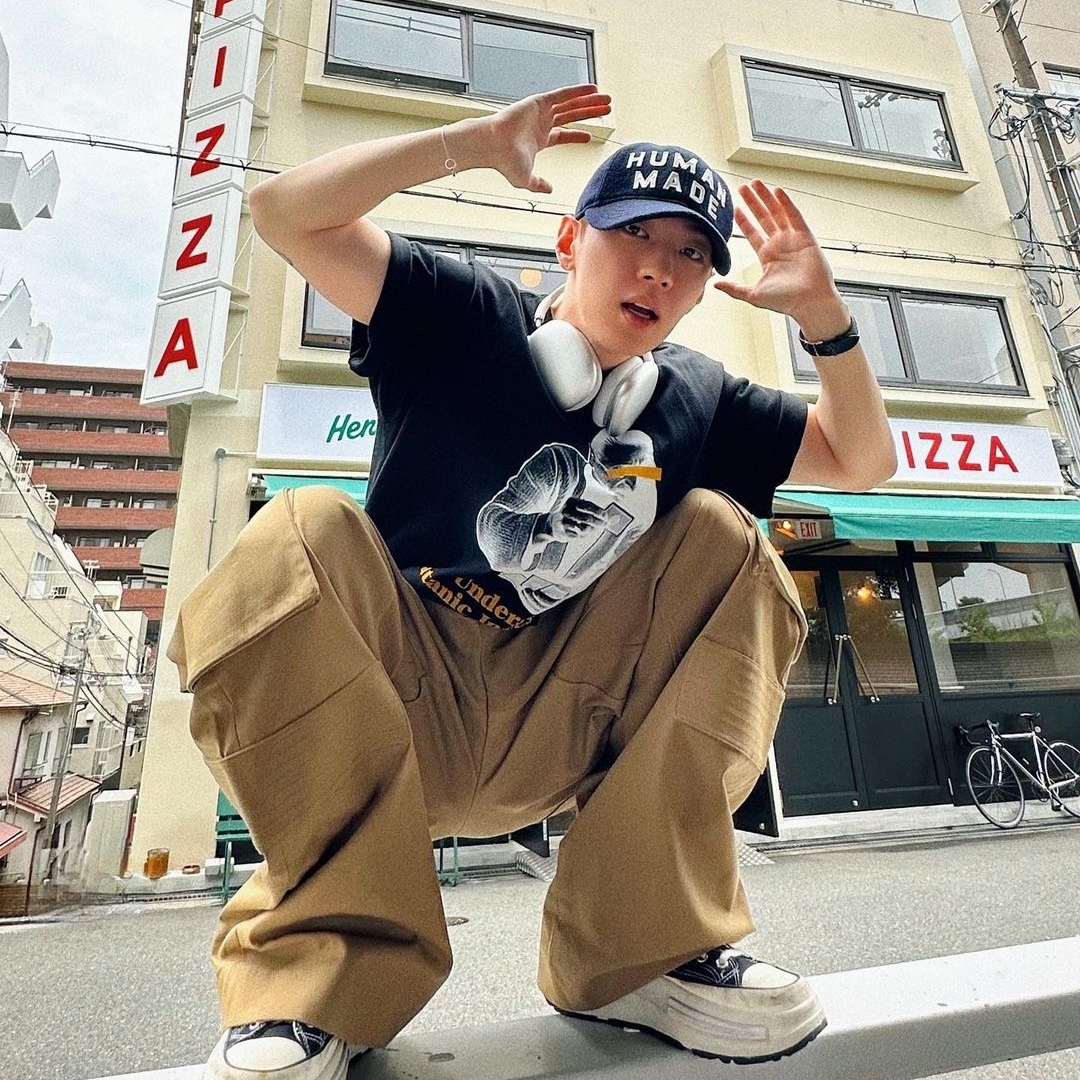 Human Made 6-Panel Wool Cap Navy, Apple AirPods Max Lightning Silver (Korean Ver.) 착용 스타일 - 3