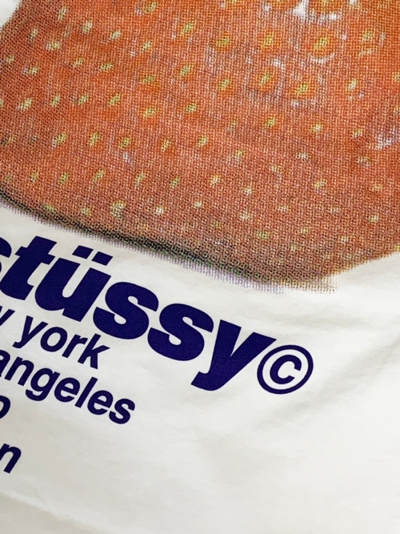 Stussy Strawberry T-Shirt White 착용 스타일 - 1