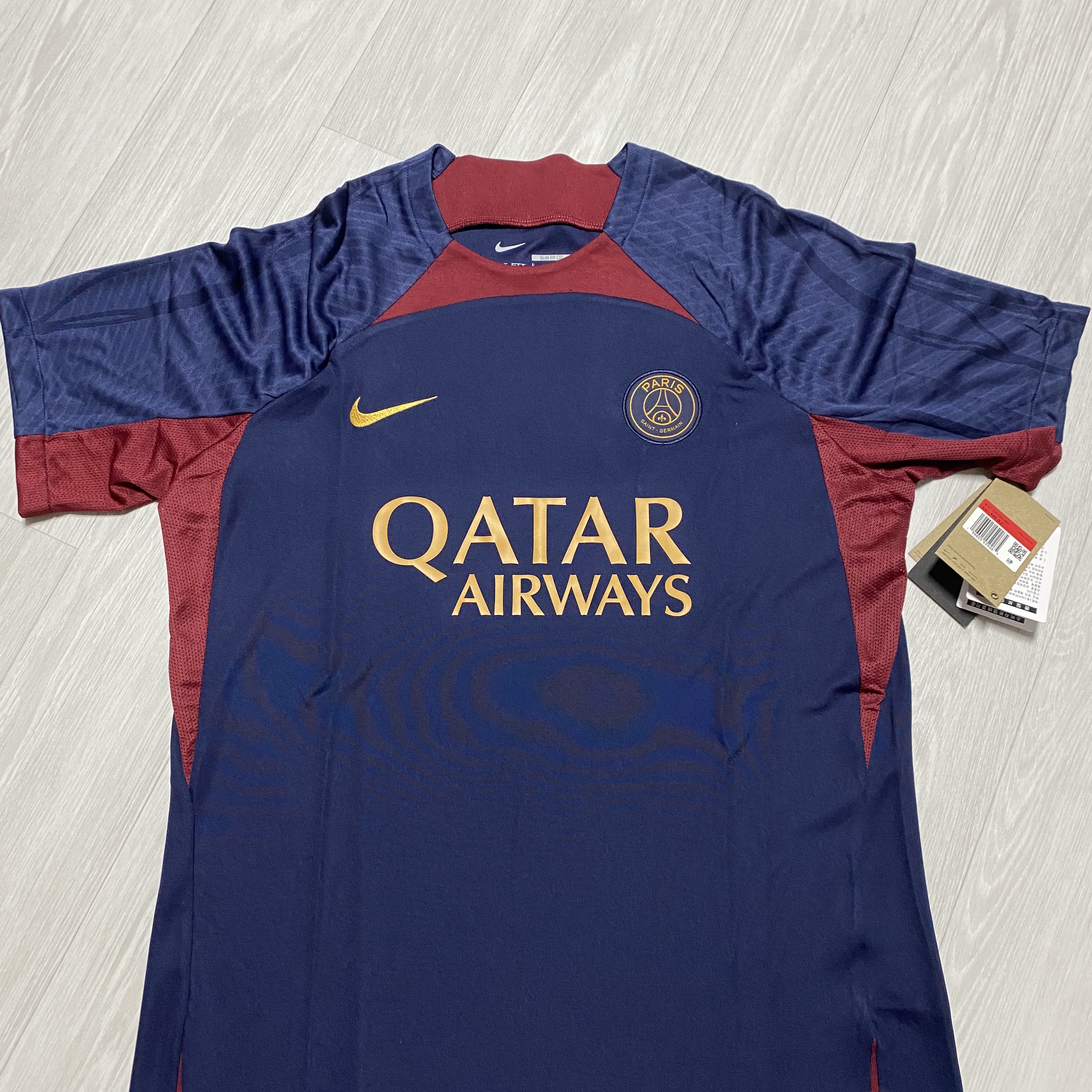 Nike Paris Saint-Germain Dri-Fit Strike Knit Soccer Top Blackened Blue (Non Marking Ver.) 착용 스타일 - 2