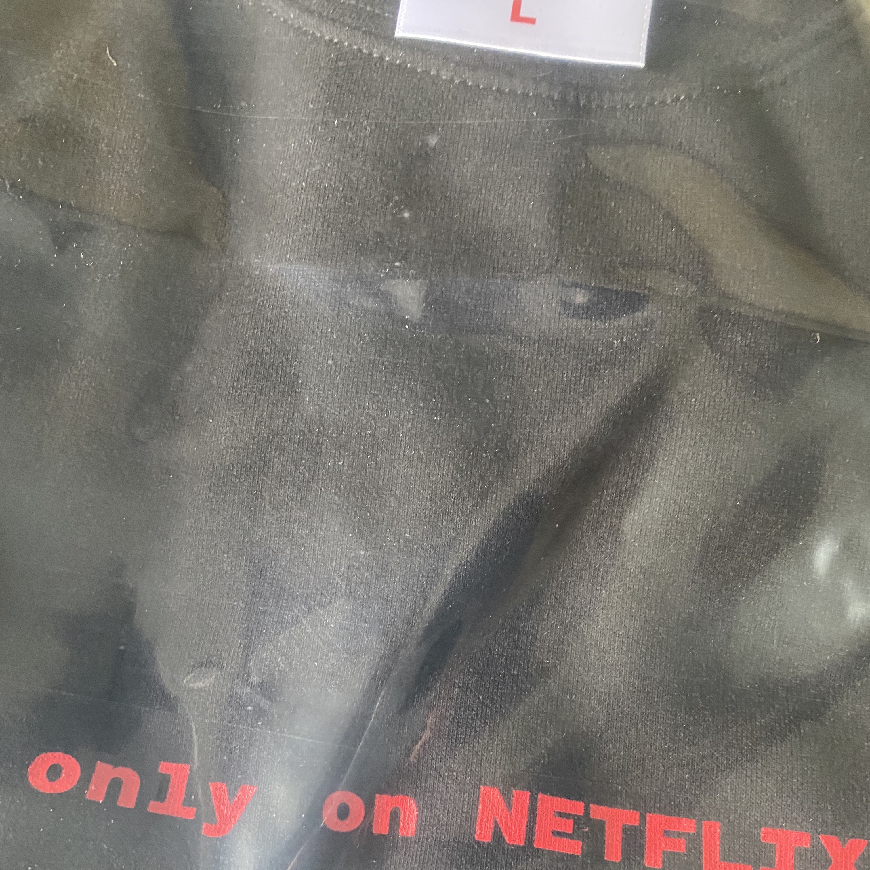 IAB Studio x Netflix SS T-Shirt Black 착용 스타일