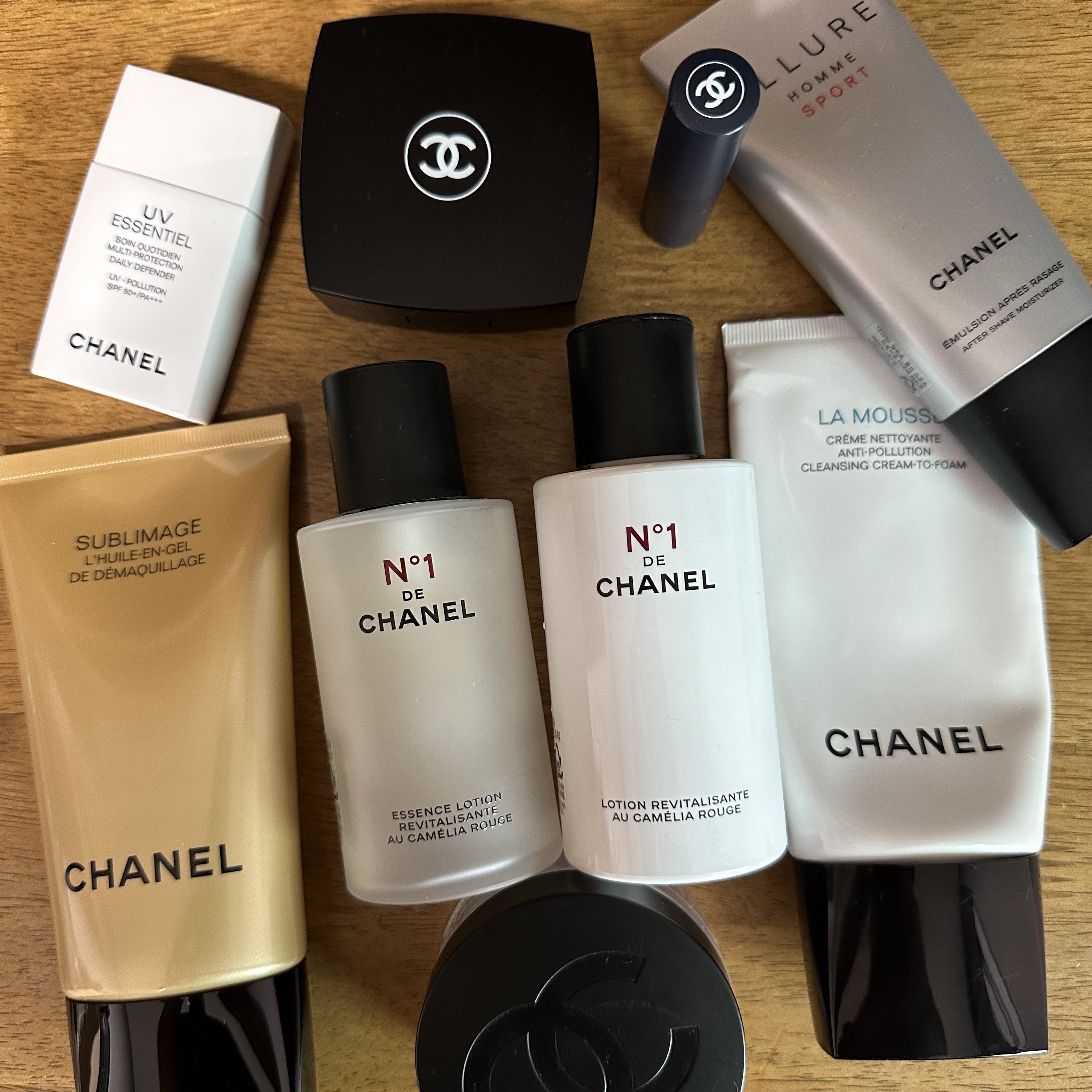 Chanel Red Camellia Lotion 150ml, Chanel Red Camellia Cream 50g 착용 스타일