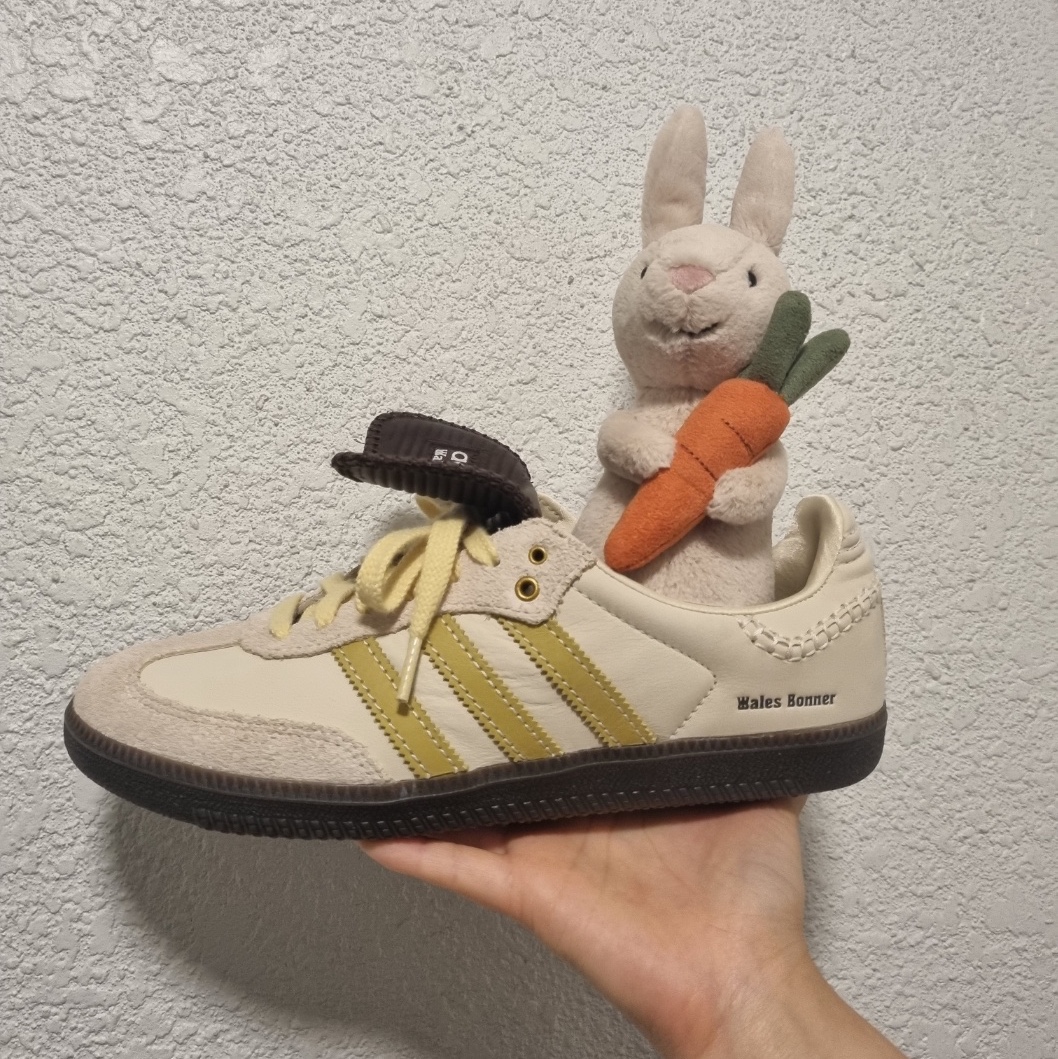 Adidas x Wales Bonner Samba Brown Ecru Tint 착용 스타일