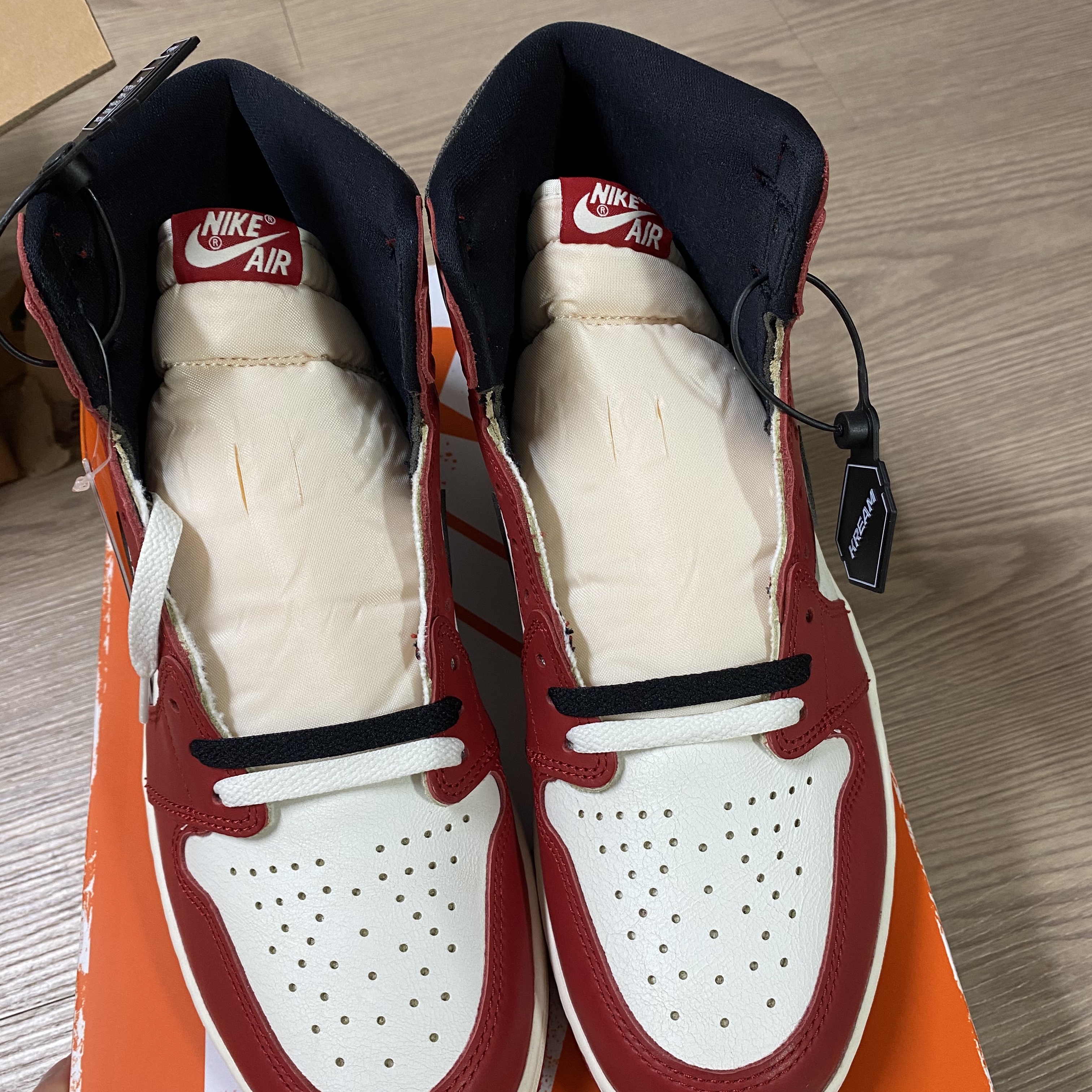 Jordan 1 Retro High OG Chicago 2022 착용 스타일 - 1