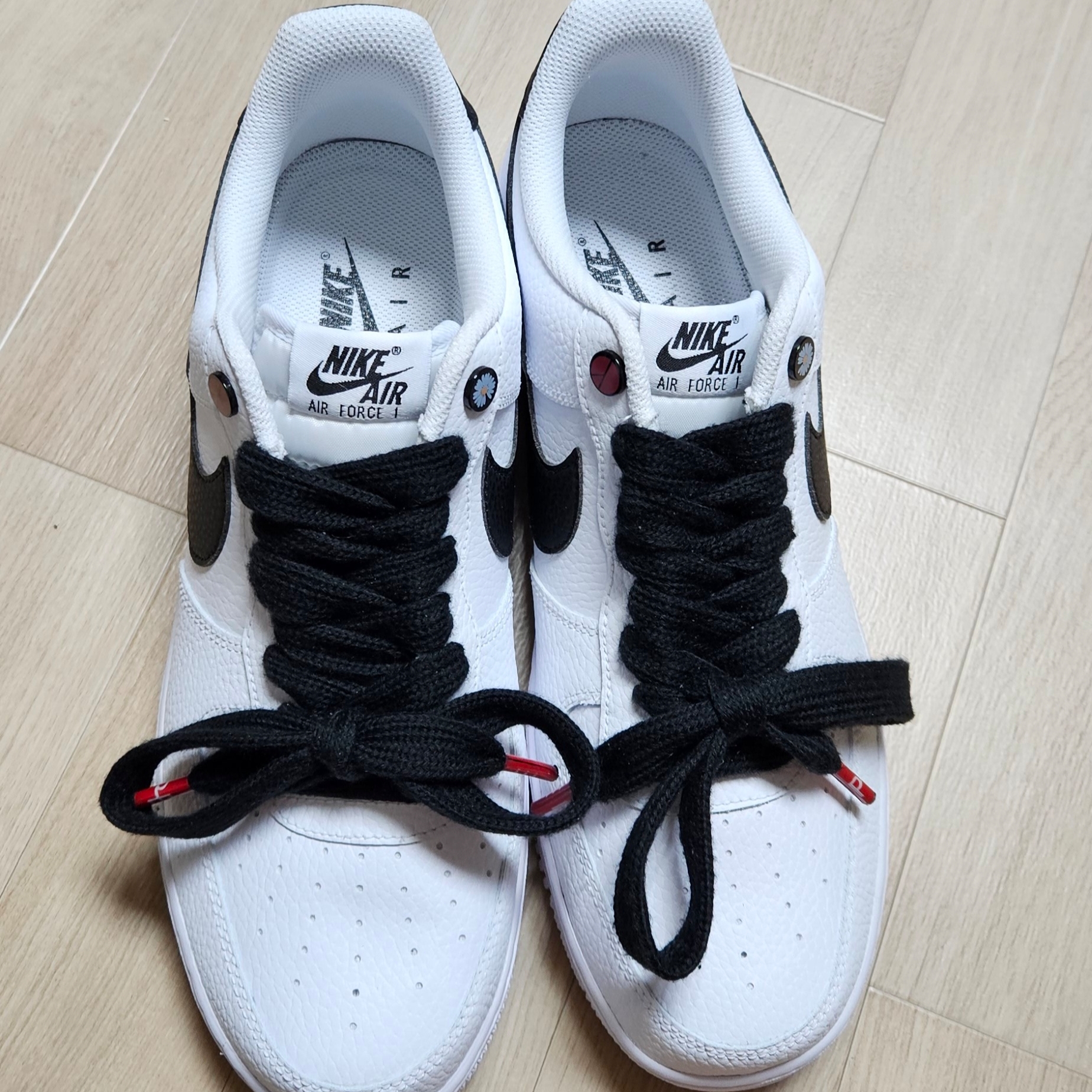 Nike Air Force 1 '07 White Black 착용 스타일