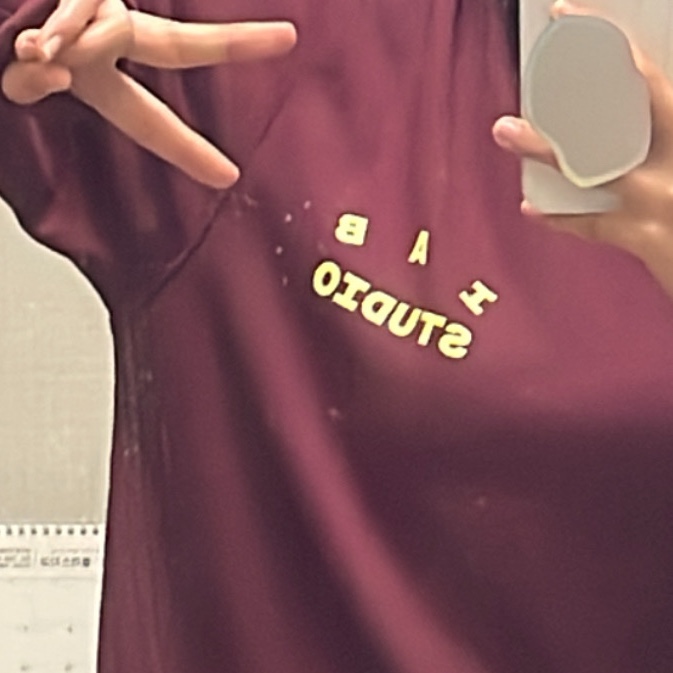 IAB Studio Long Sleeve Burgundy - The Hyundai Seoul Exclusive 착용 스타일 - 2