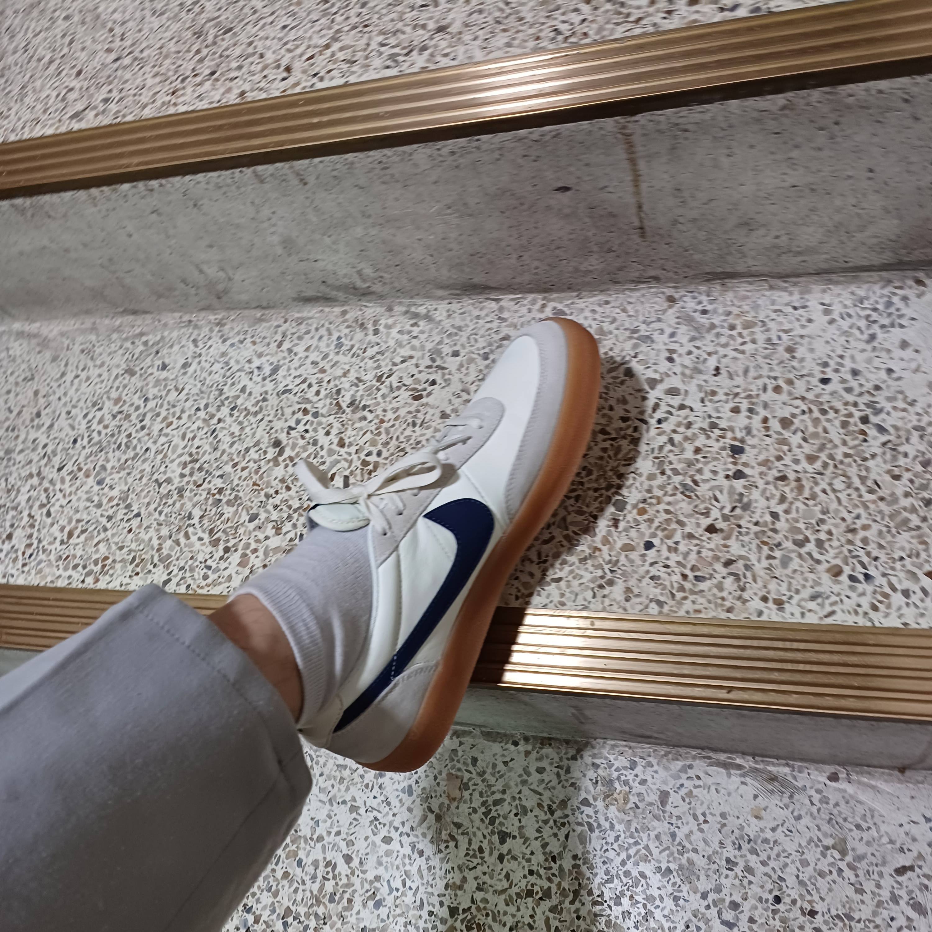 Nike x J.Crew Killshot 2 Sail Midnight Navy 착용 스타일 - 3