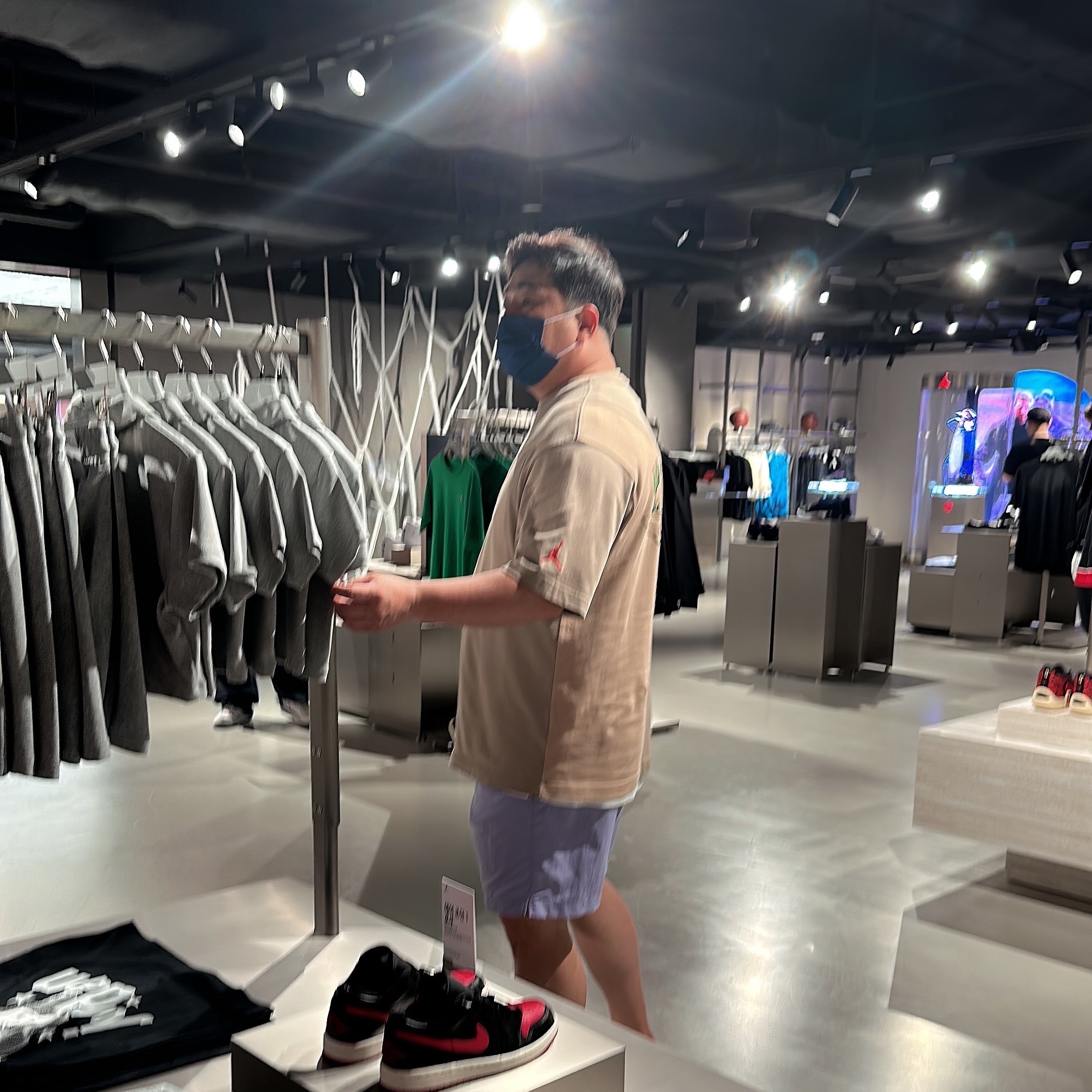 Jordan x Travis Scott S/S Top - Asia 착용 스타일