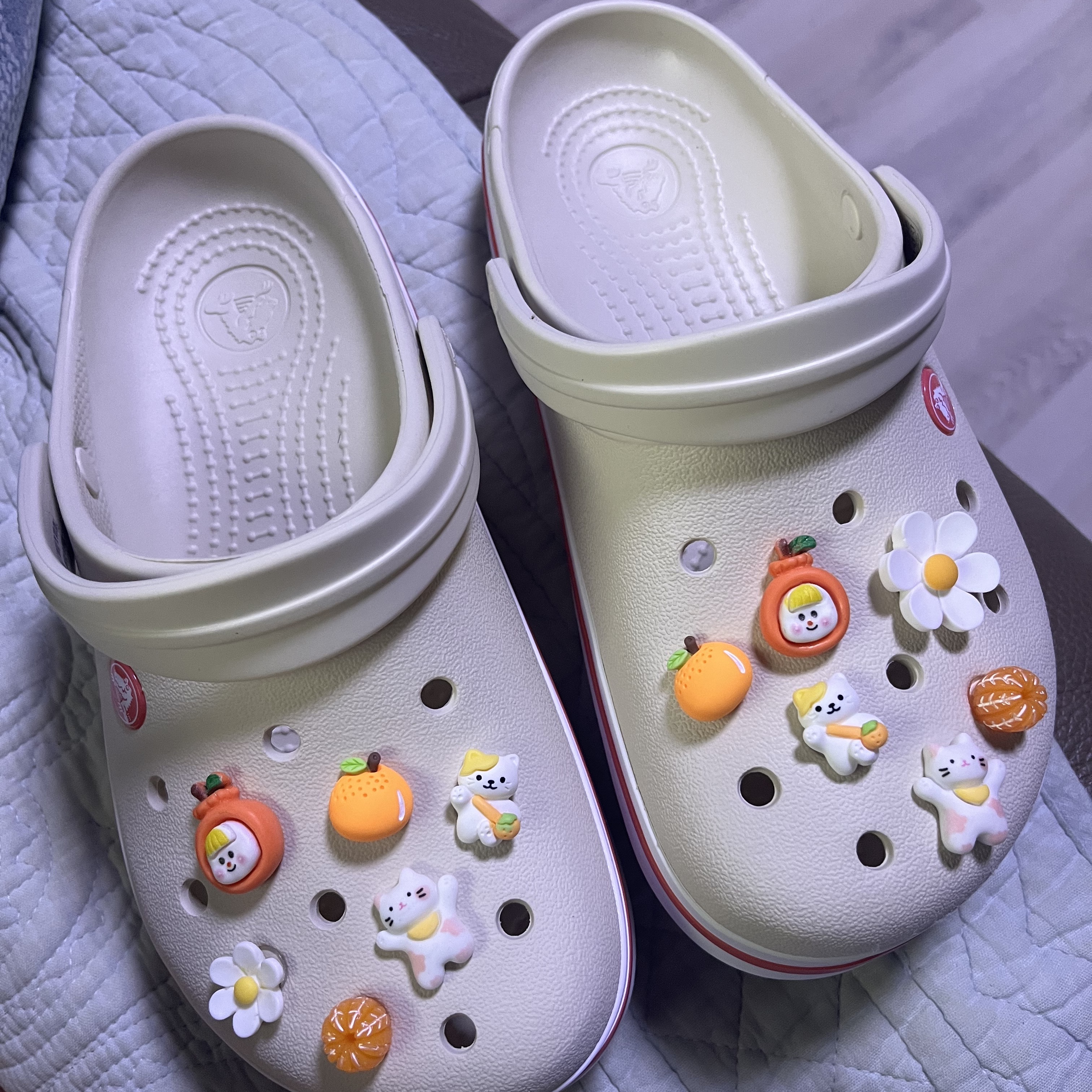 Crocs Crocband Clog Stucco Melon 착용 스타일
