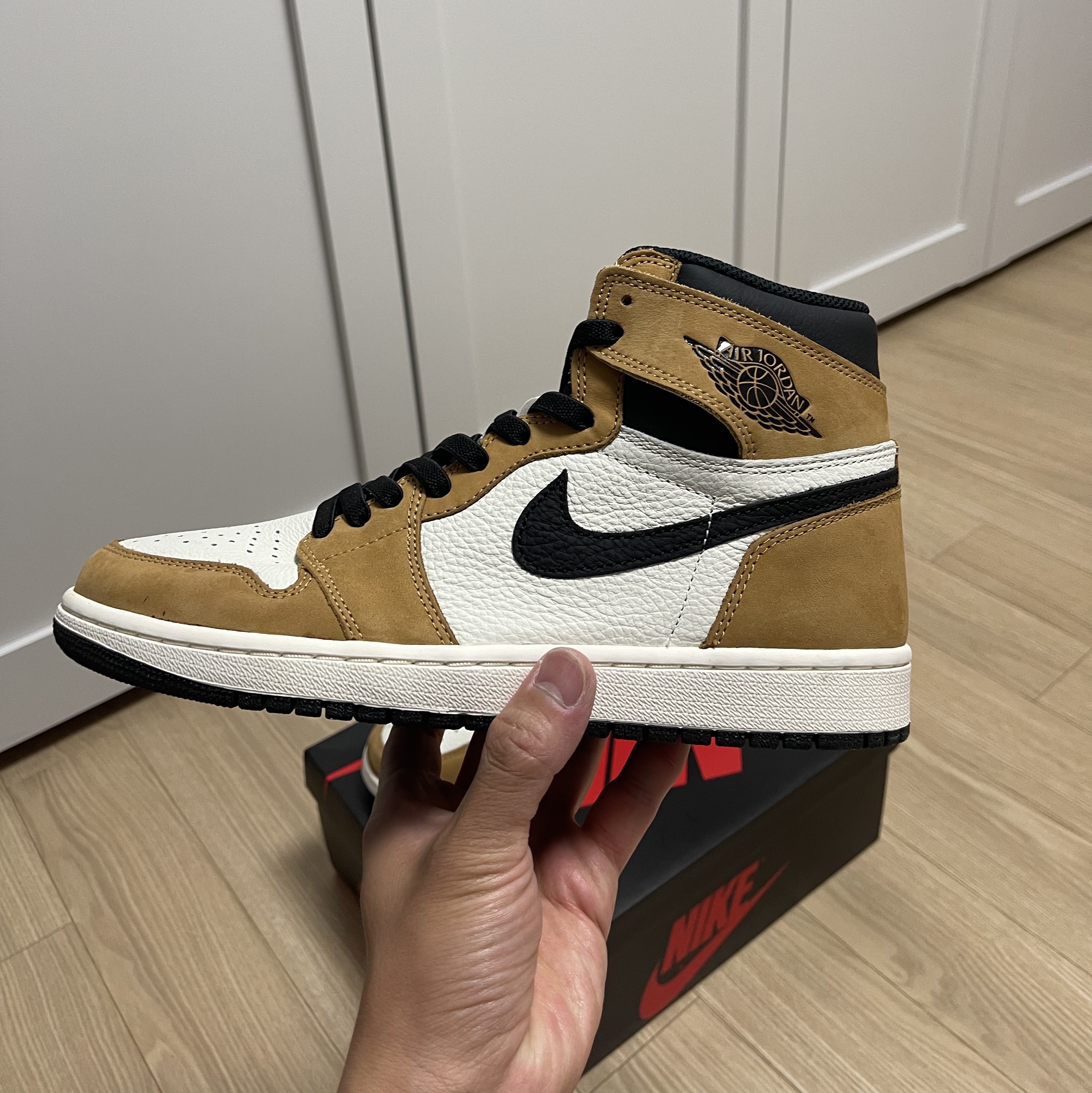 Jordan 1 Retro High Rookie of the Year 착용 스타일 - 2