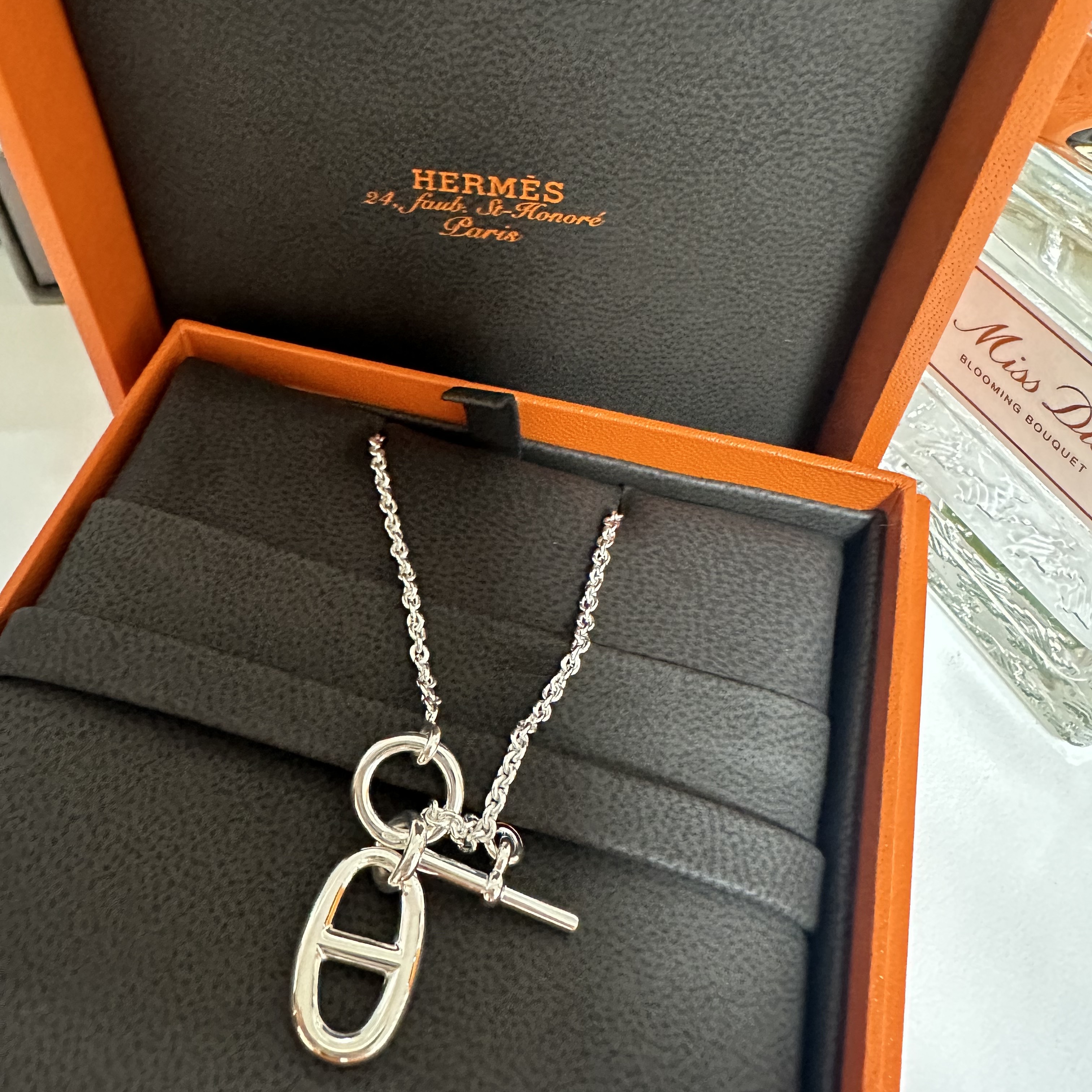 (W) Hermes Chaine D'Ancre Pendant Sterling Silver 착용 스타일 - 2