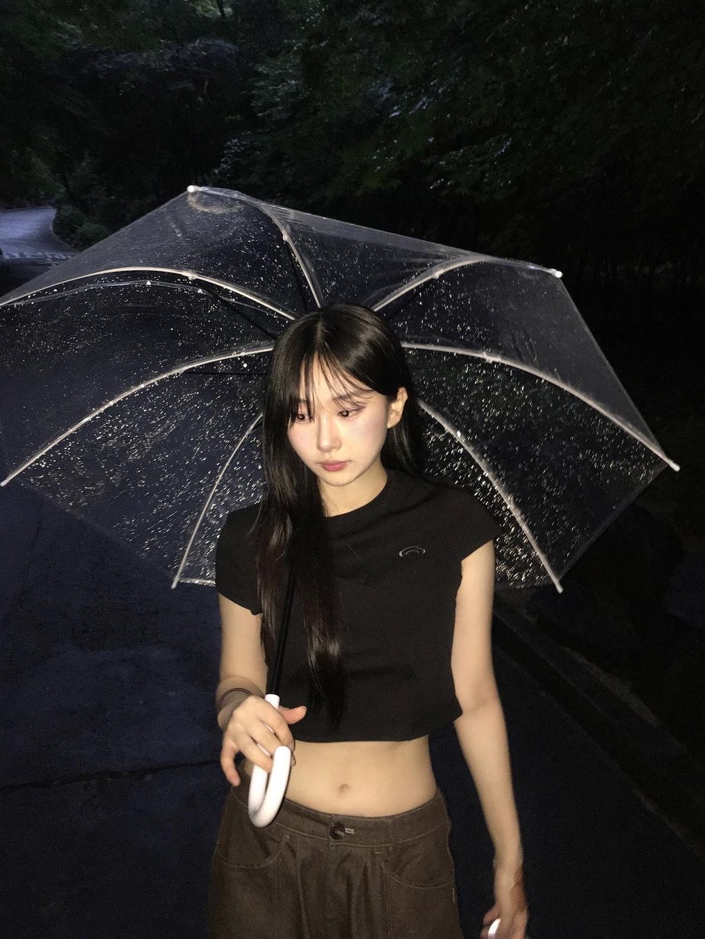 Art of Field Split Mesh Short Sleeved T-Shirt Black, Art of Field Split Mesh Short Sleeved T-Shirt Light Gray 착용 스타일