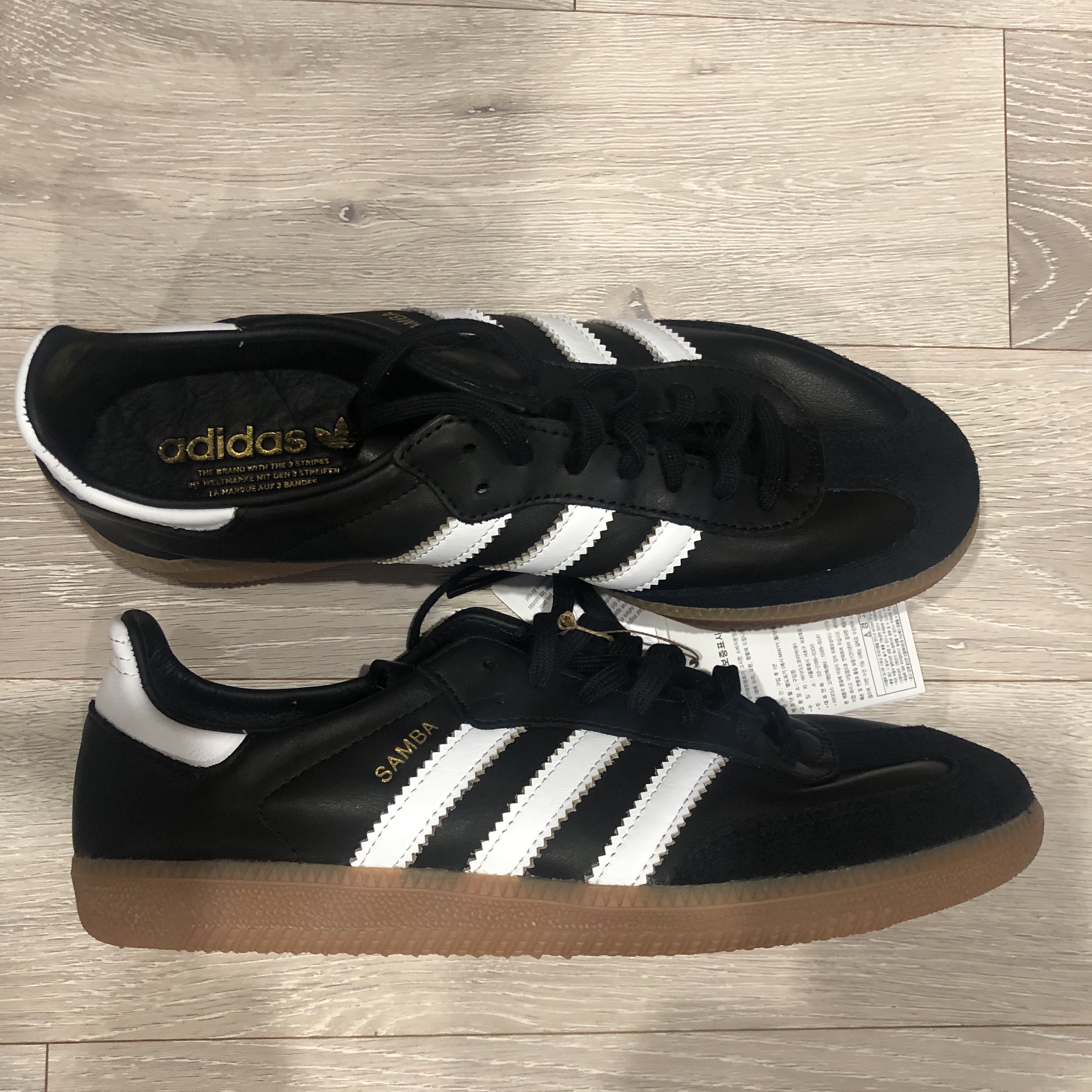 Adidas Samba Decon Core Black 착용 스타일