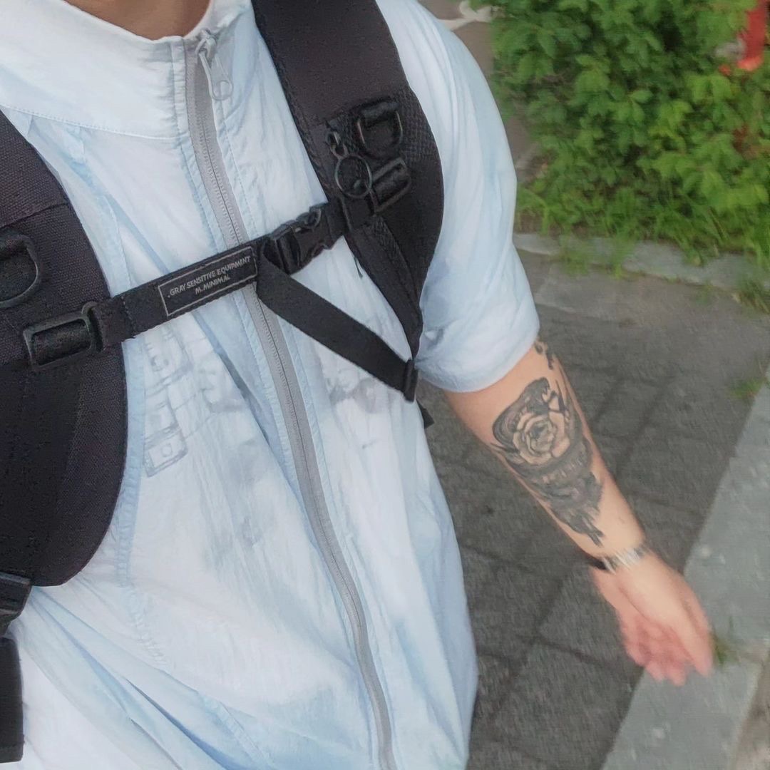 Art of Field Packable Short Sleeved Half Jacket Ice, Art of Field Packable Short Sleeved Half Jacket Lime 착용 스타일