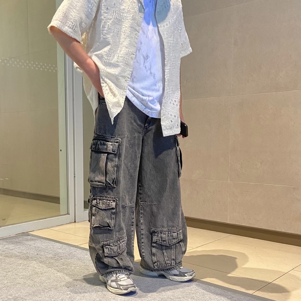 Zara Utility Cargo Jeans Black, Asics Gel-1130 Oyster Grey Clay Grey 착용 스타일