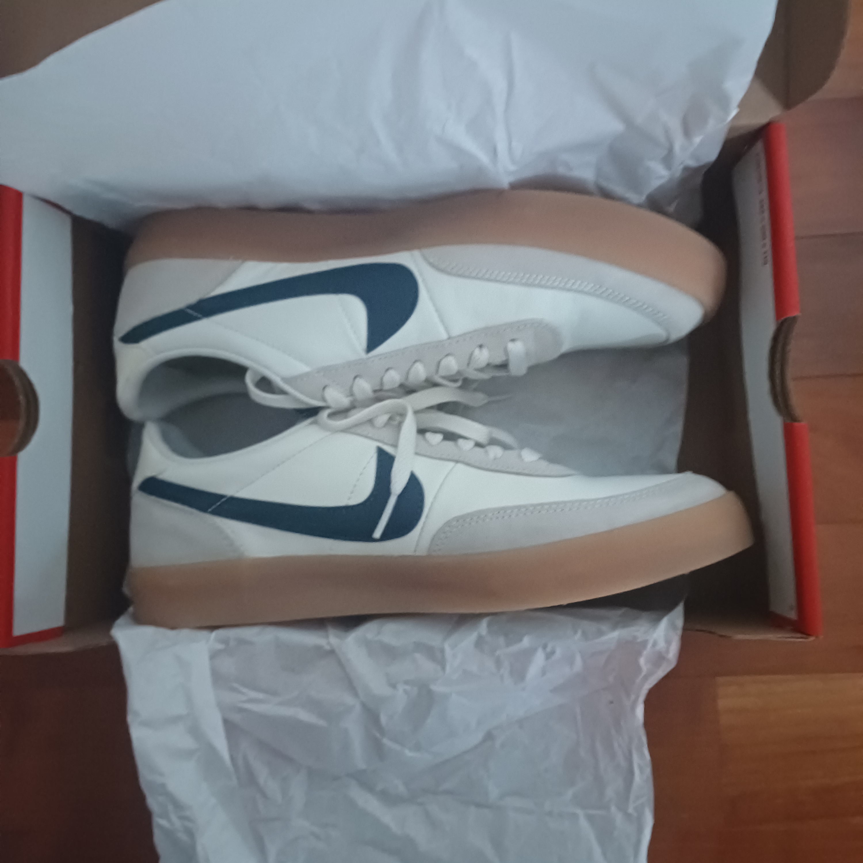 Nike x J.Crew Killshot 2 Sail Midnight Navy 착용 스타일 - 1