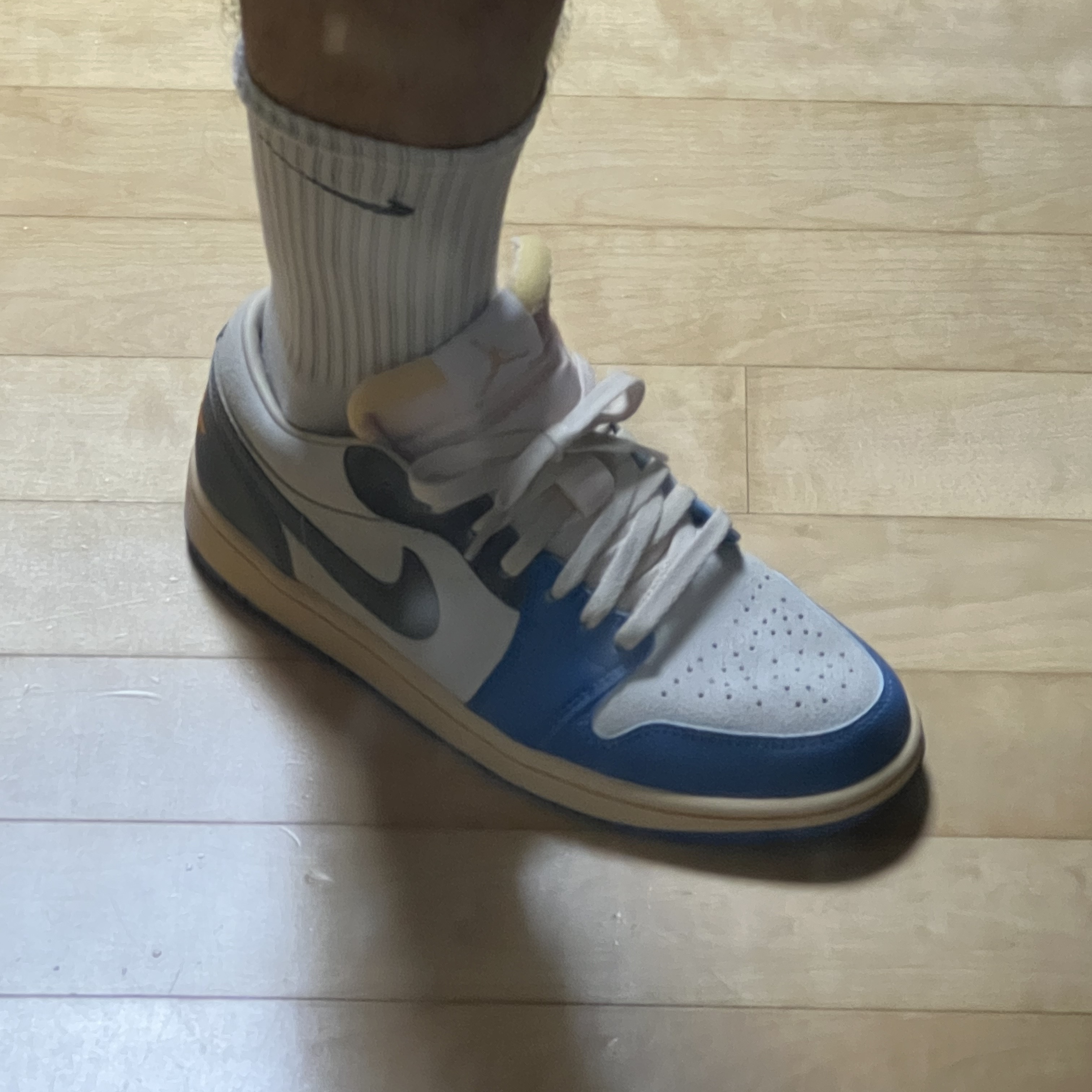 Jordan 1 Low SE Tokyo 96 착용 스타일