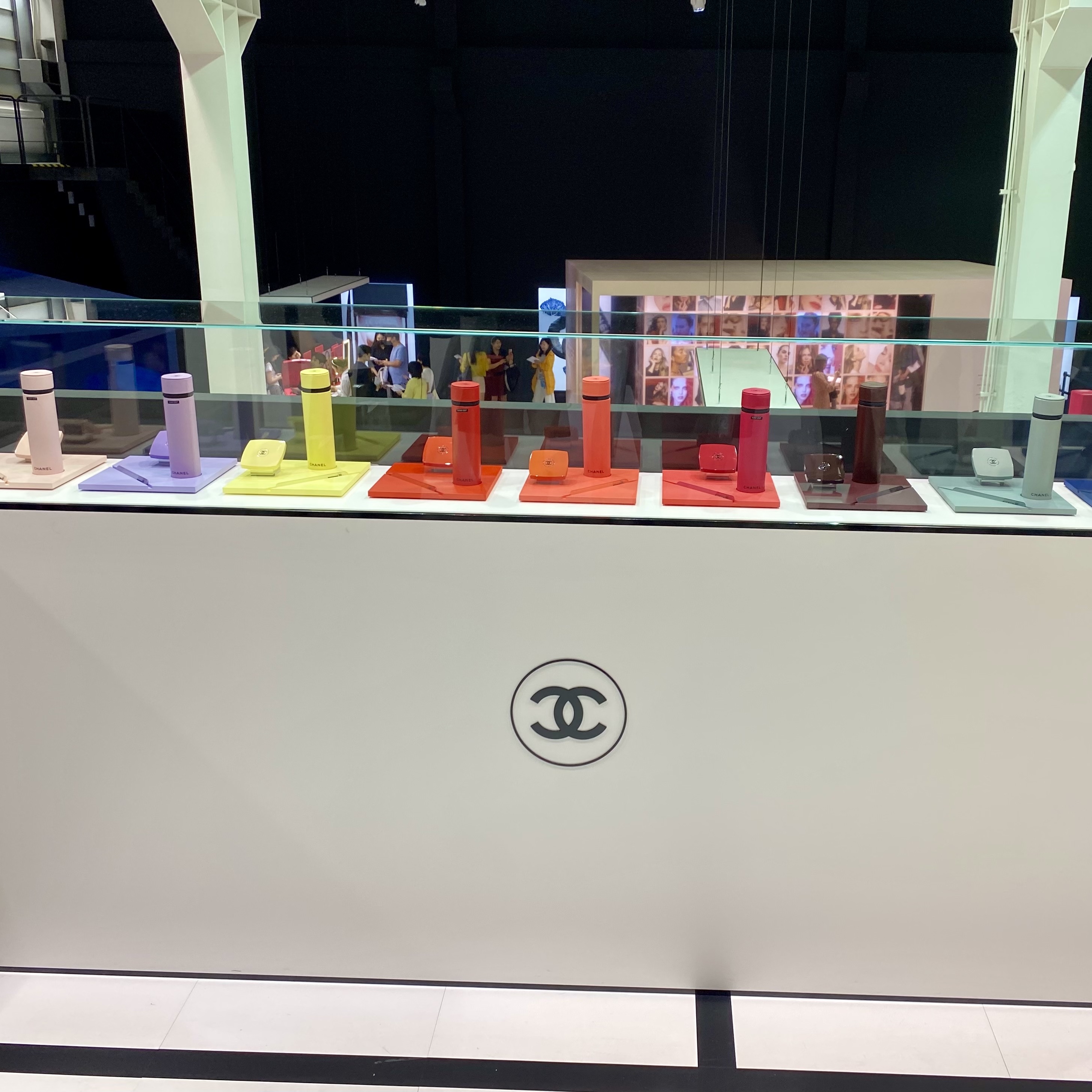 Chanel Codes Couleur Limited Edition Miroir Double Facettes 111 Ballerina 착용 스타일