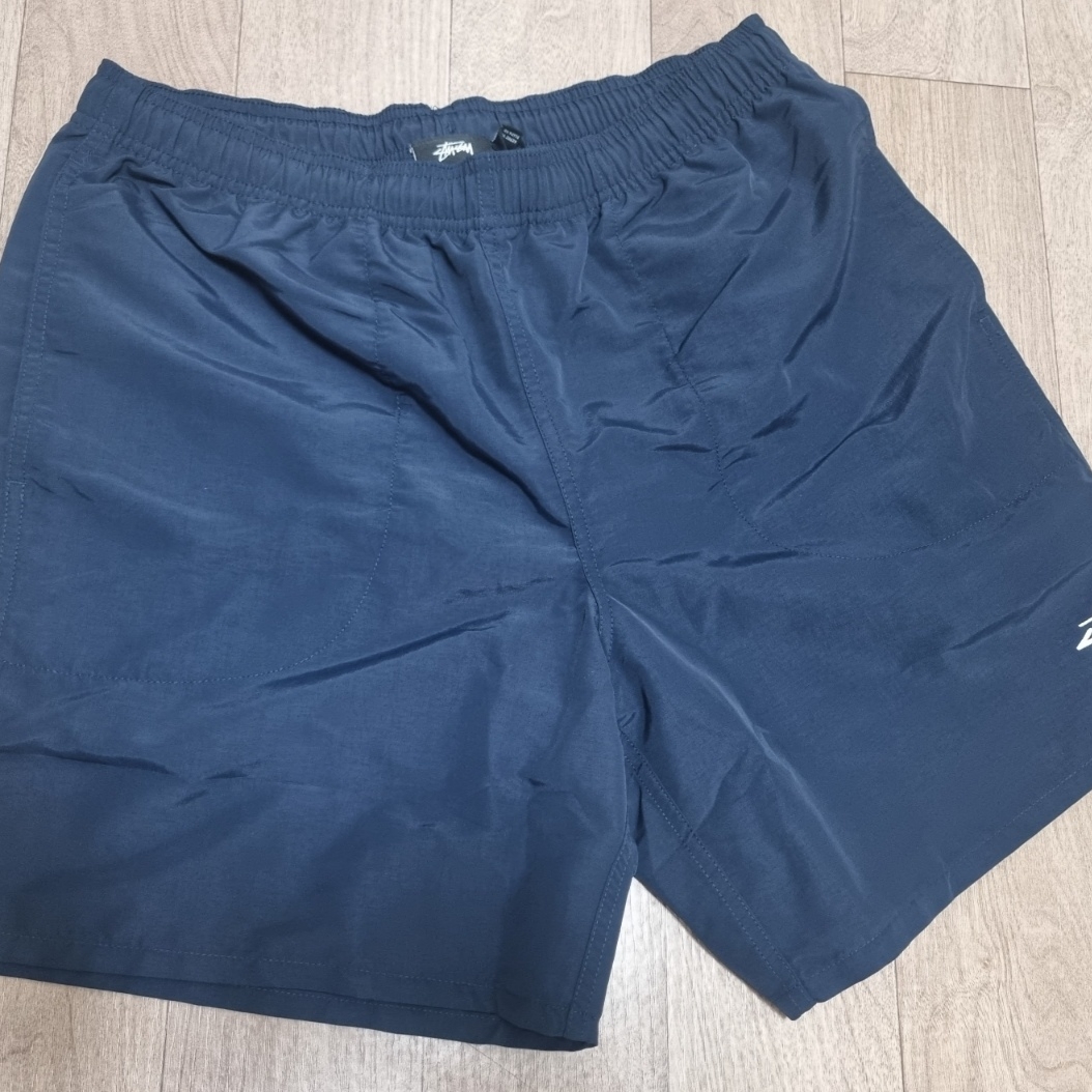 Stussy Stock Water Shorts Navy 착용 스타일