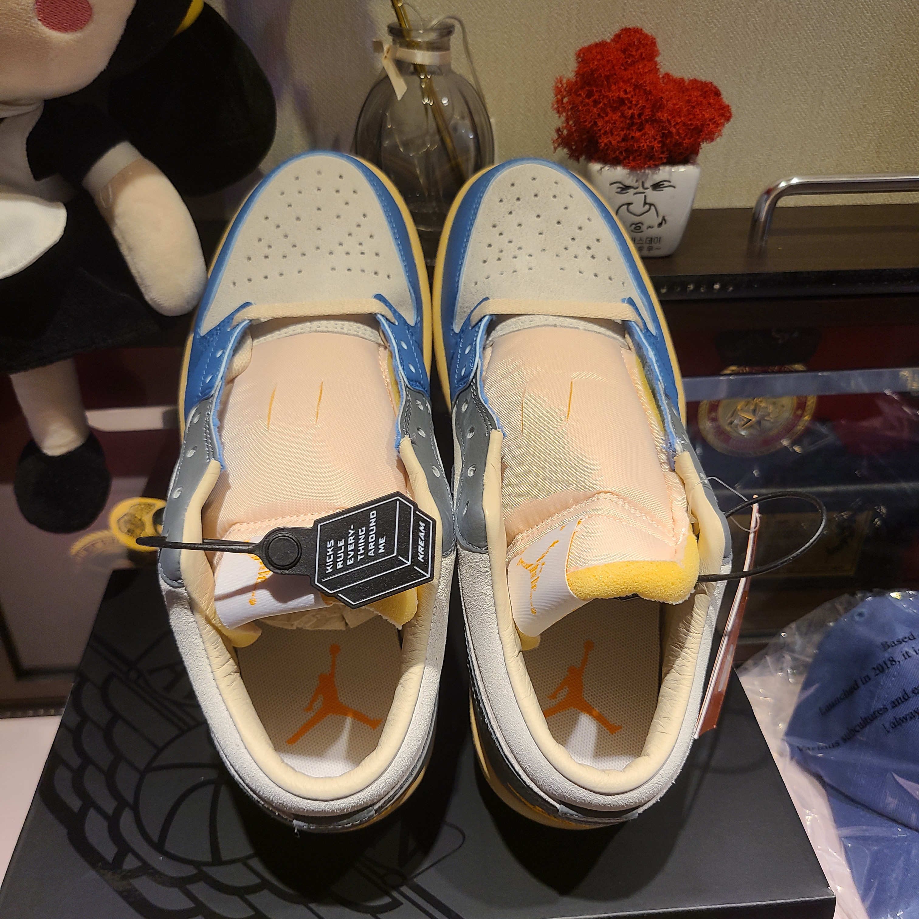 Jordan 1 Low SE Tokyo 96 착용 스타일