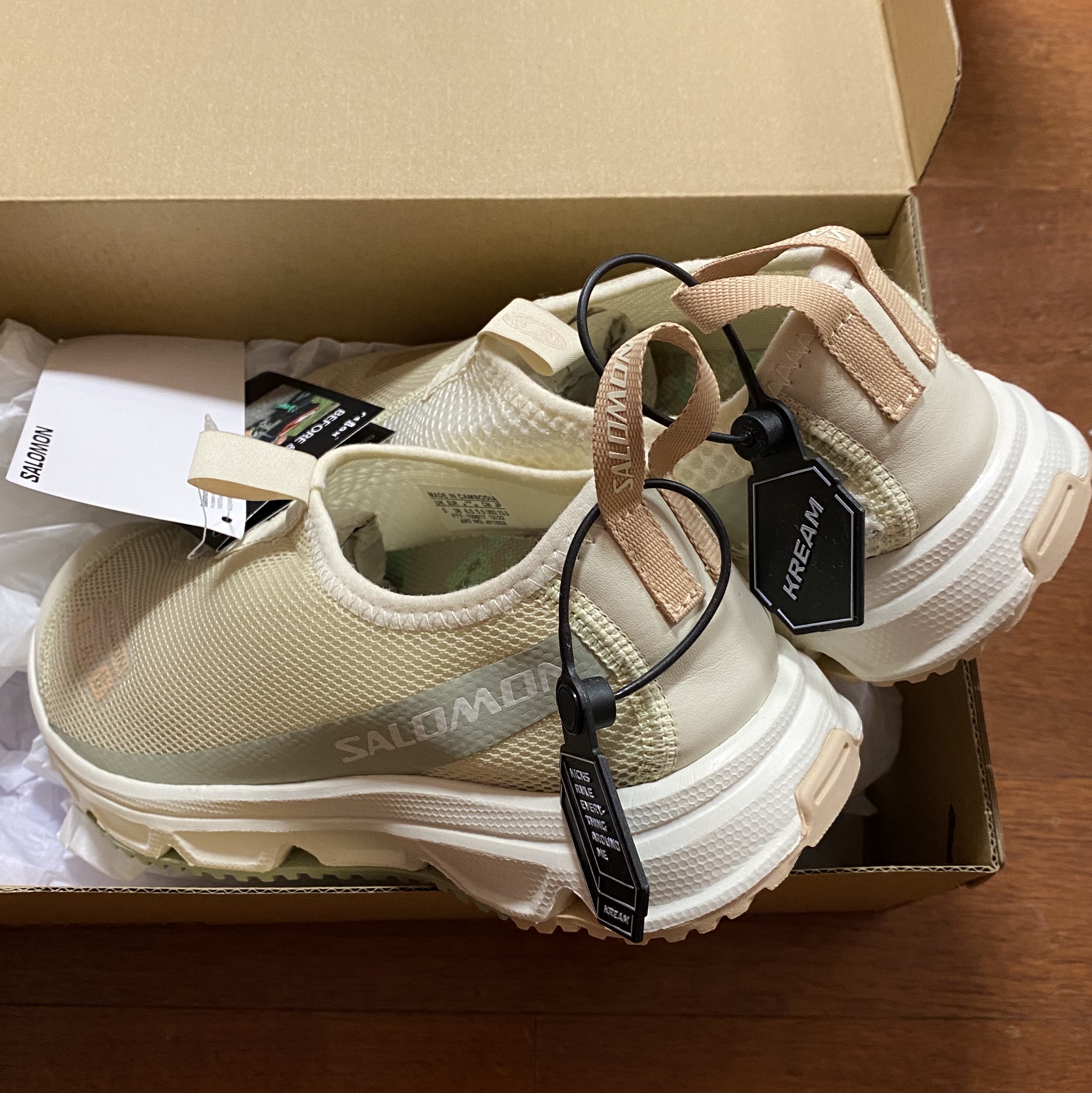 Salomon RX Moc Cottage Core Vanilla Ice Desert Sage 착용 스타일