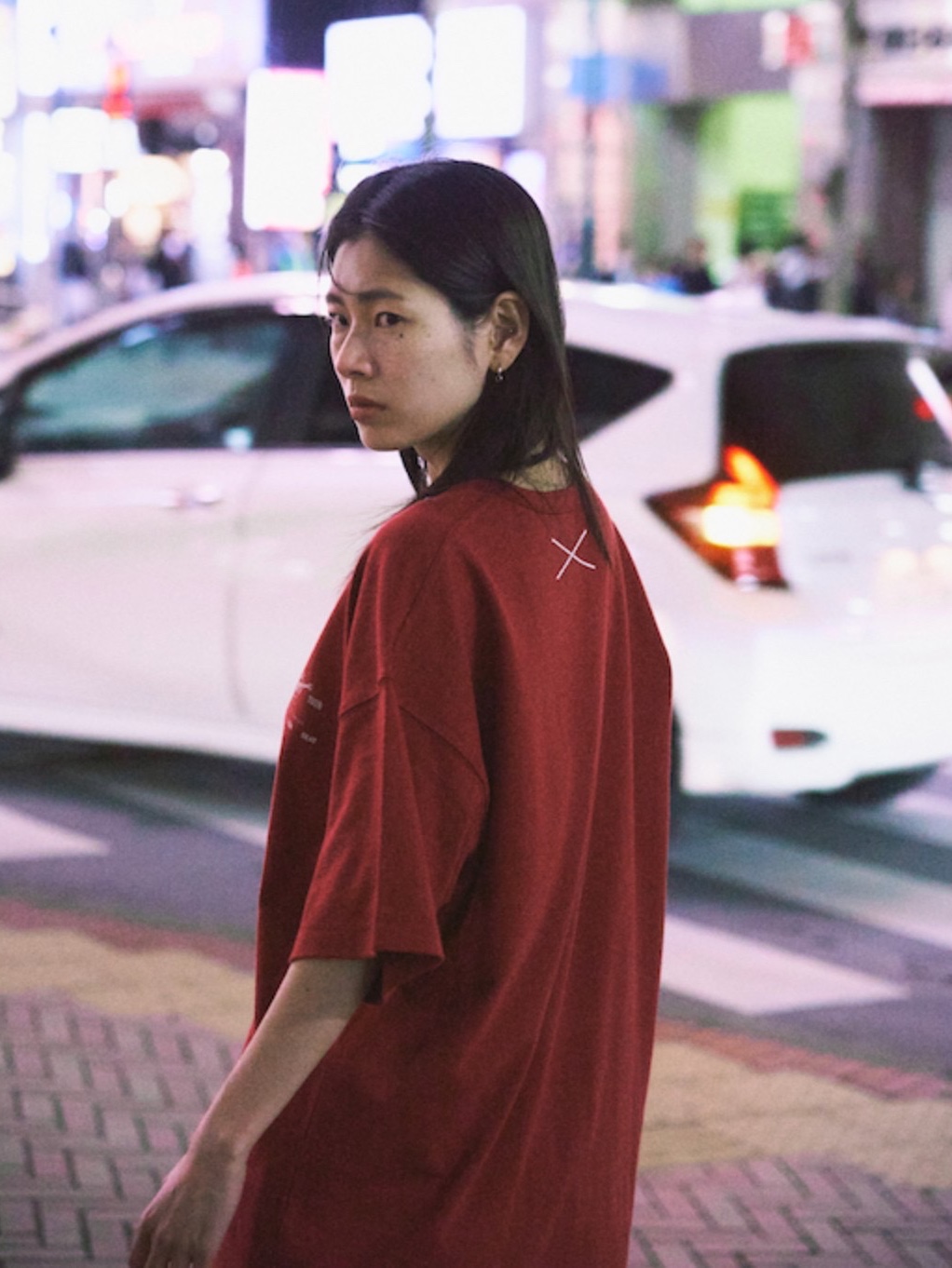 True Religion Basic T-Shirt Burgundy 착용 스타일 - 1