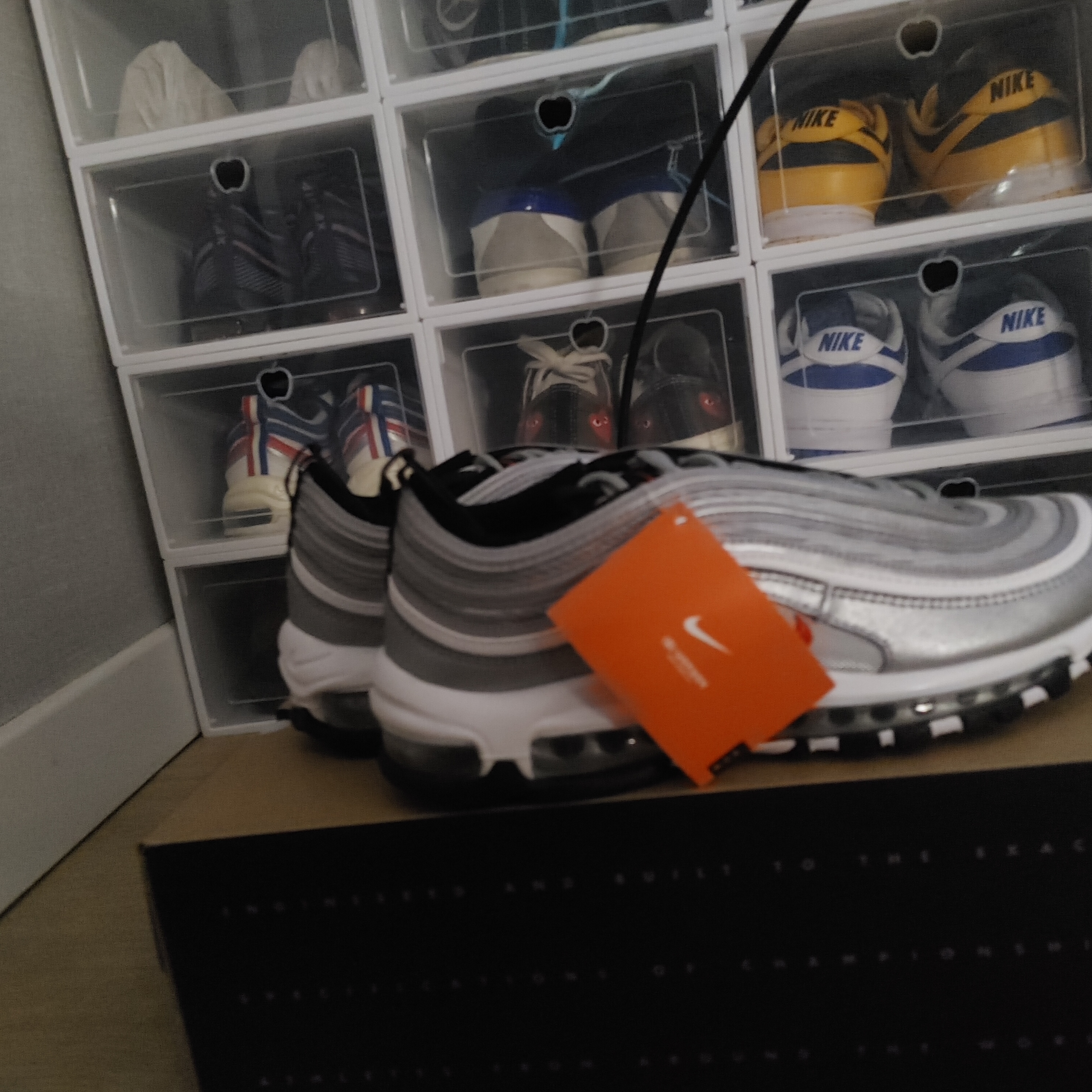 Nike Air Max 97 OG Silver Bullet 2022 착용 스타일 - 2