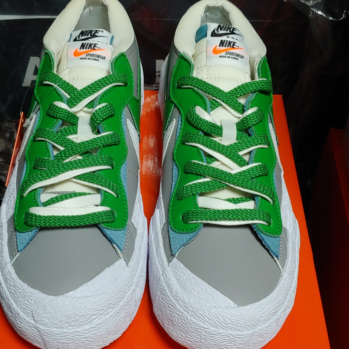 Nike x Sacai Blazer Low Classic Green 착용 스타일 - 3